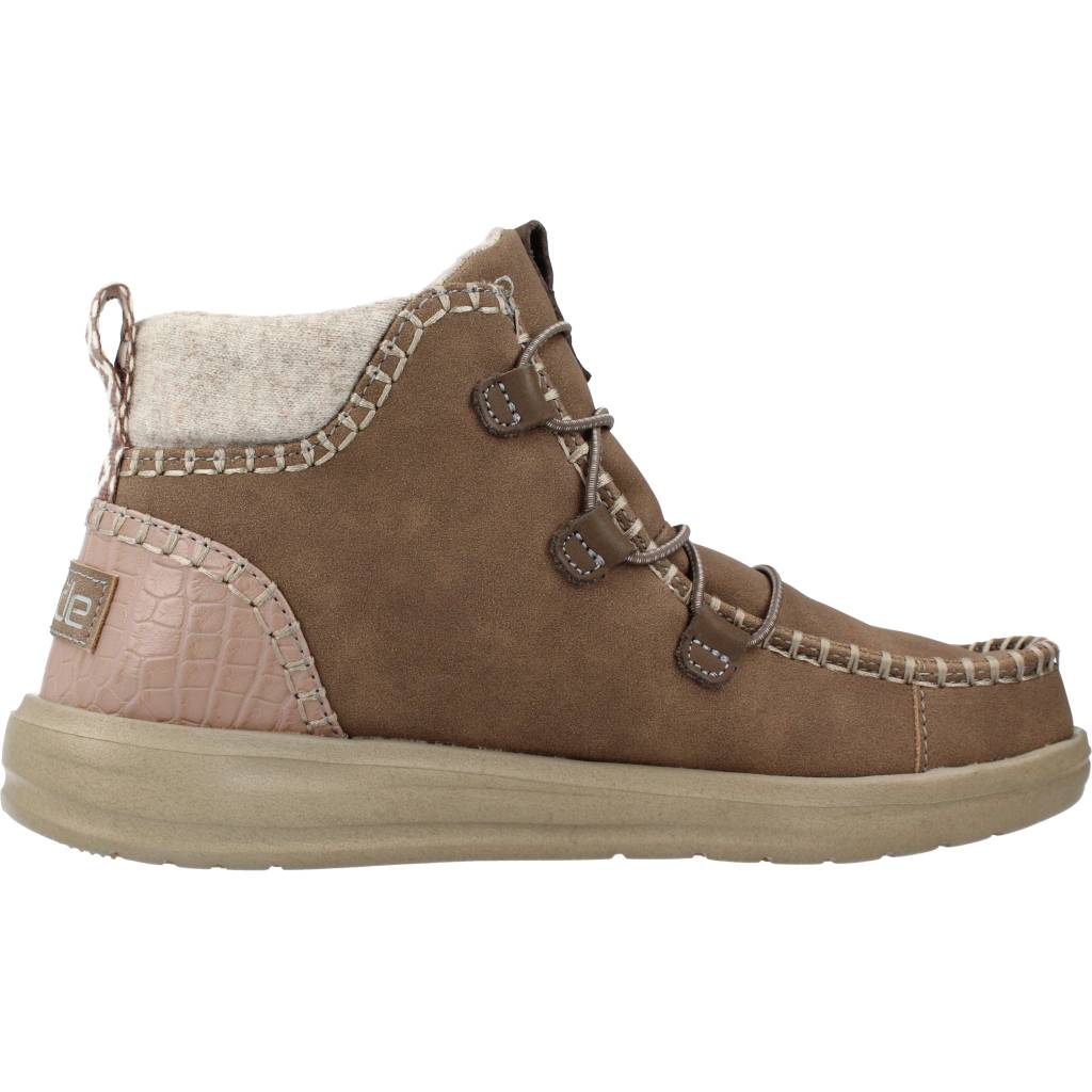 HEY DUDE ELOISE en color MARRON  (4)