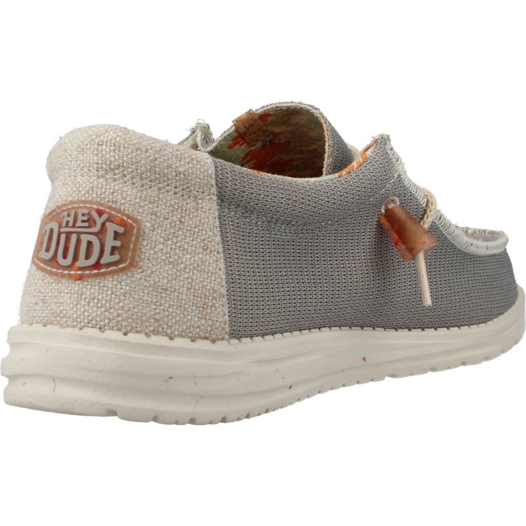 HEY DUDE H en color GRIS  (3)