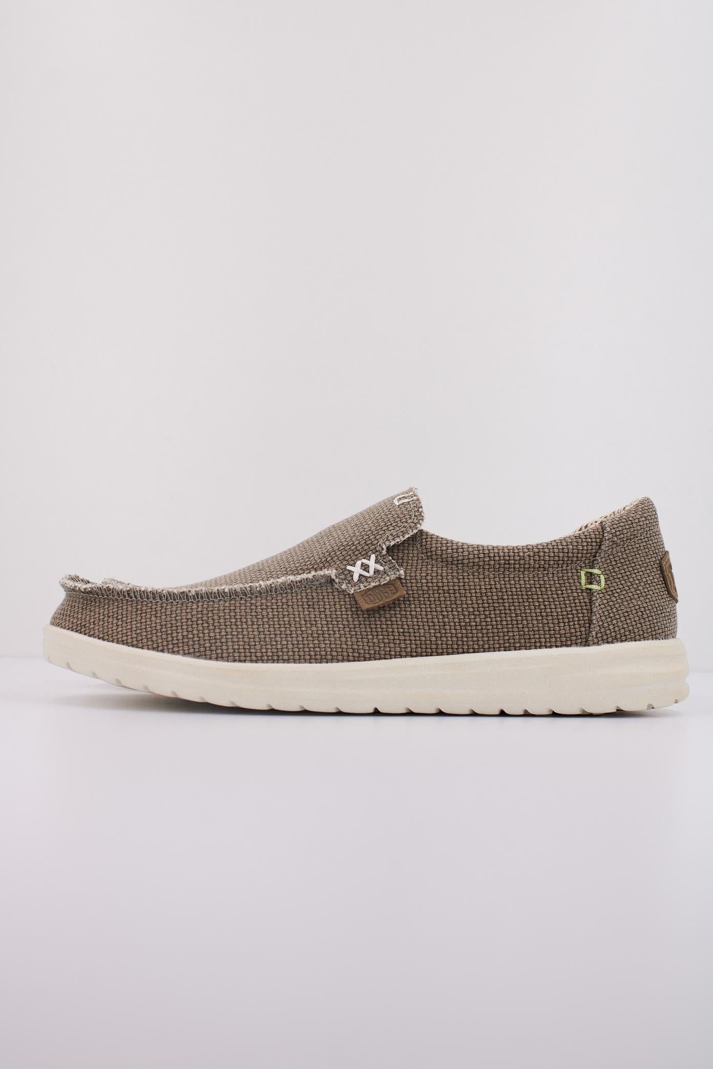 HEY DUDE MIKKA BRAIDED en color MARRON  (1)
