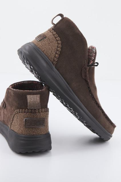 HEY DUDE DENNY SUEDE en color MARRON  (3)