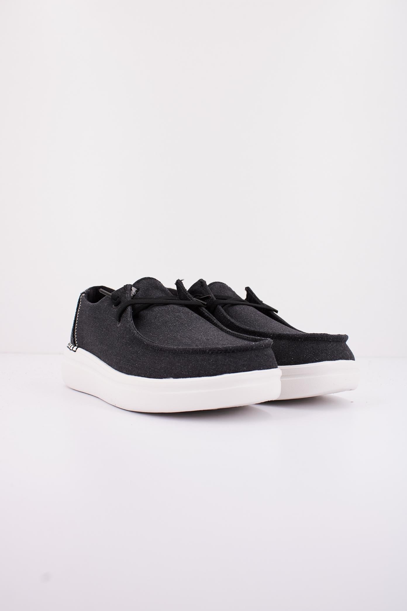 HEY DUDE WENDY RISE LUNAR en color NEGRO  (2)