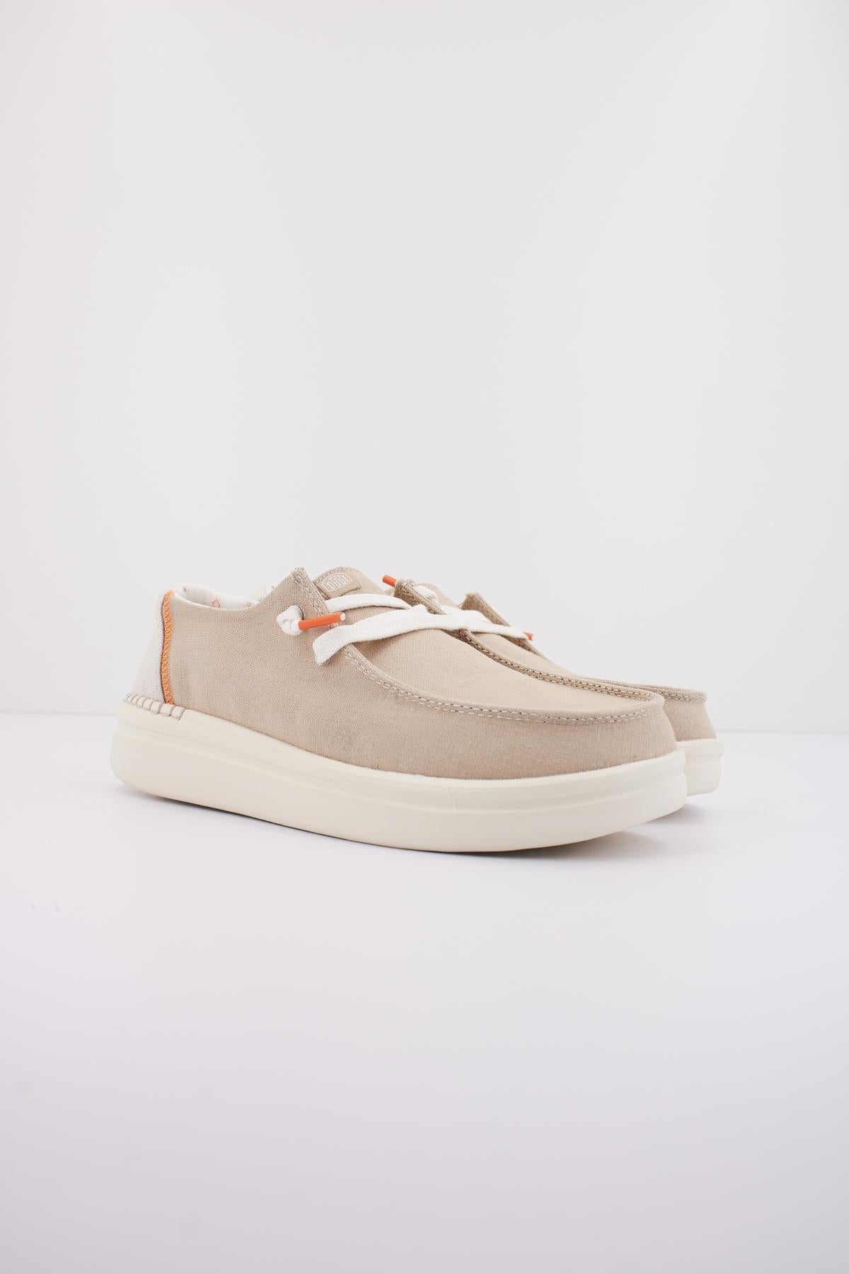 HEY DUDE WENDY RISE LUNAR en color BEIS  (2)