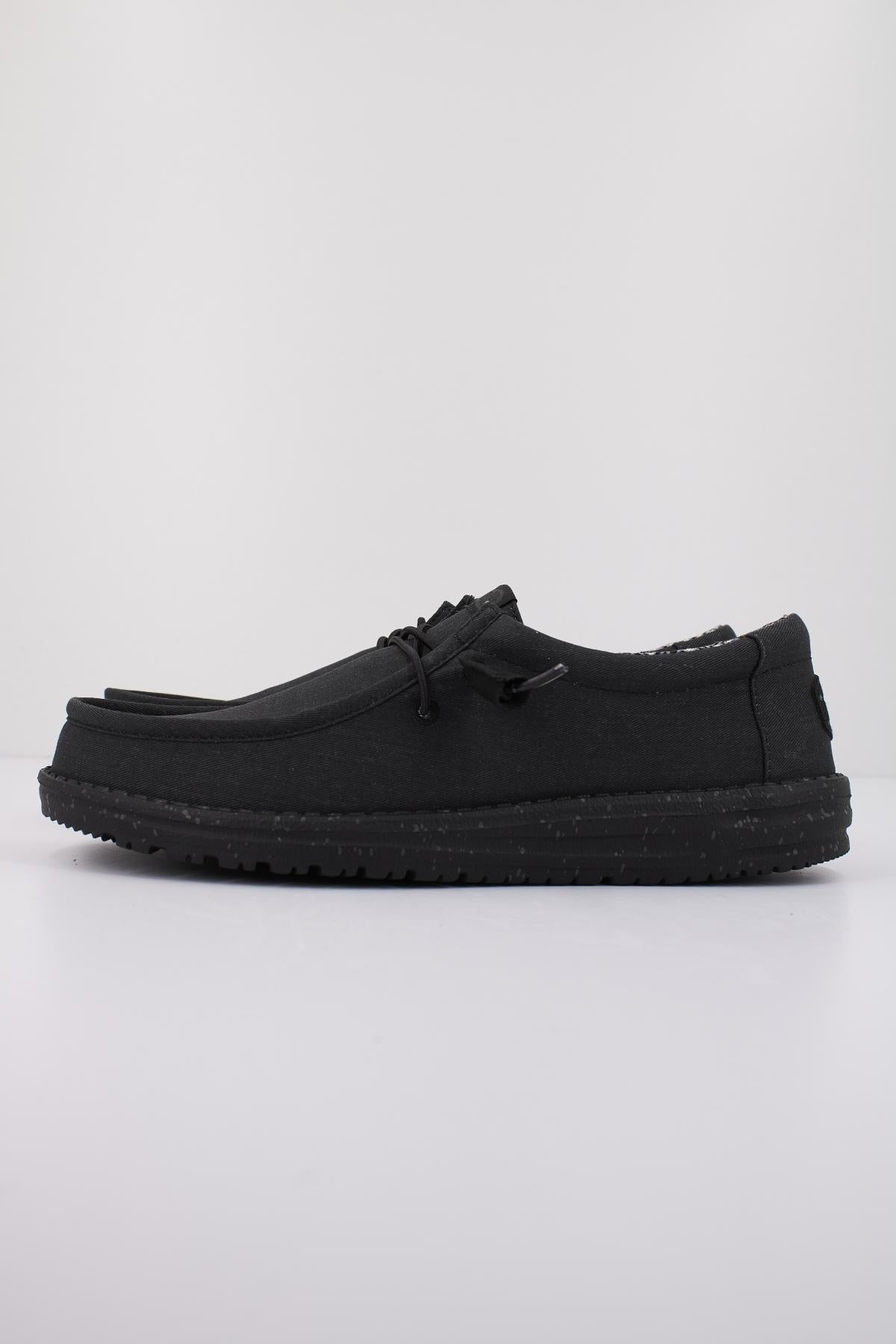 HEY DUDE WALLY STRETCH CANVAS en color NEGRO  (1)