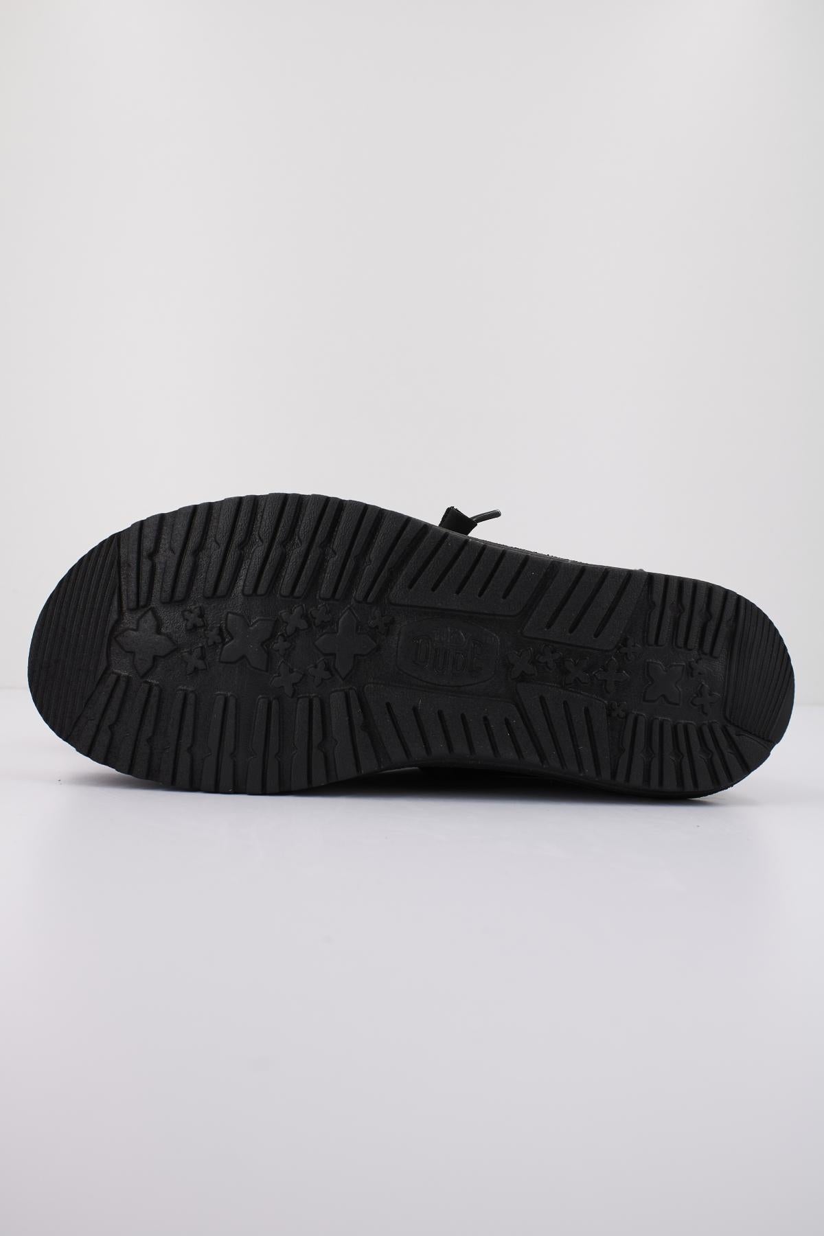 HEY DUDE WALLY STRETCH CANVAS en color NEGRO  (4)