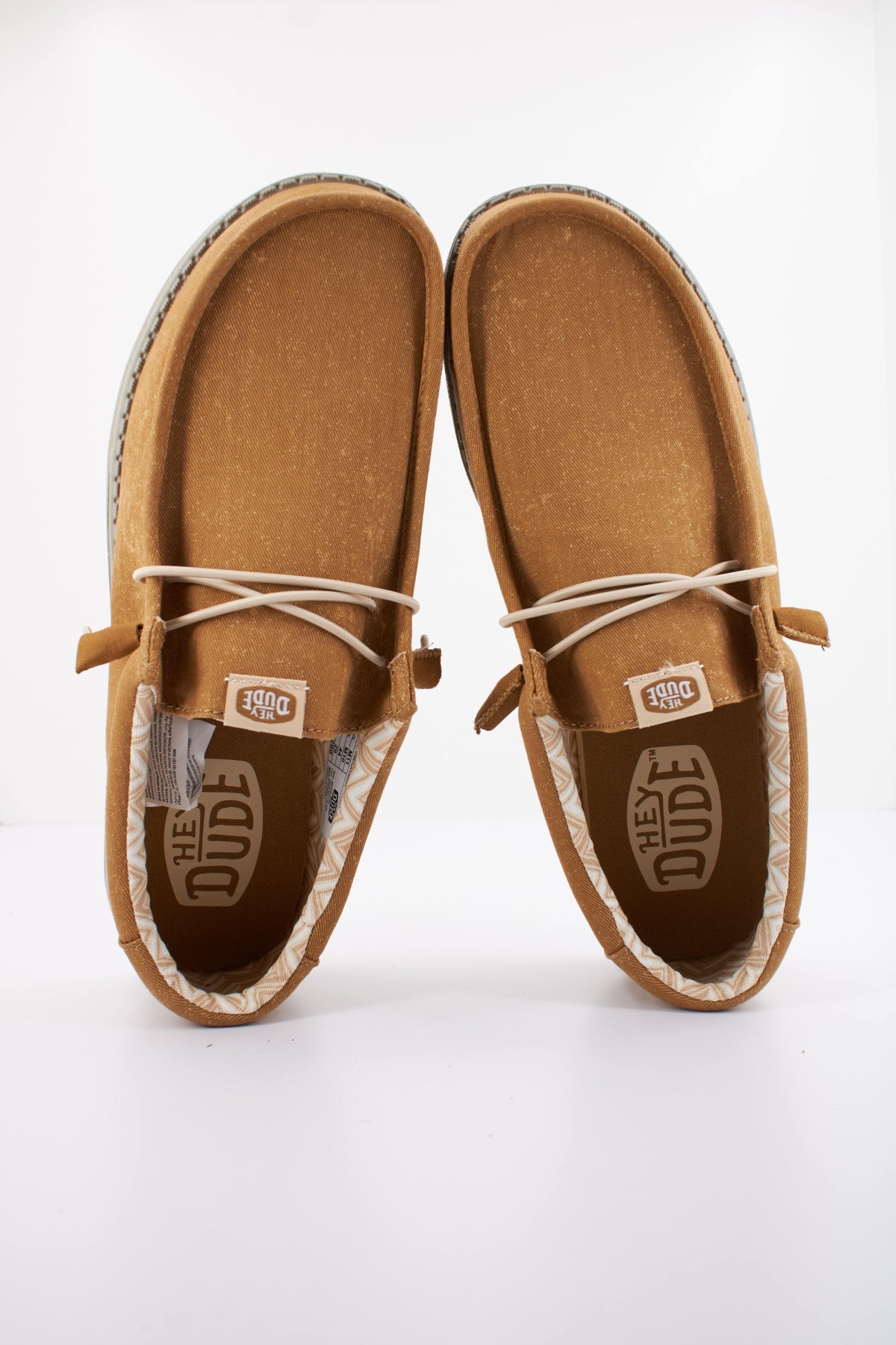 HEY DUDE WALLY STRETCH CANVAS en color MARRON CLARO  (3)