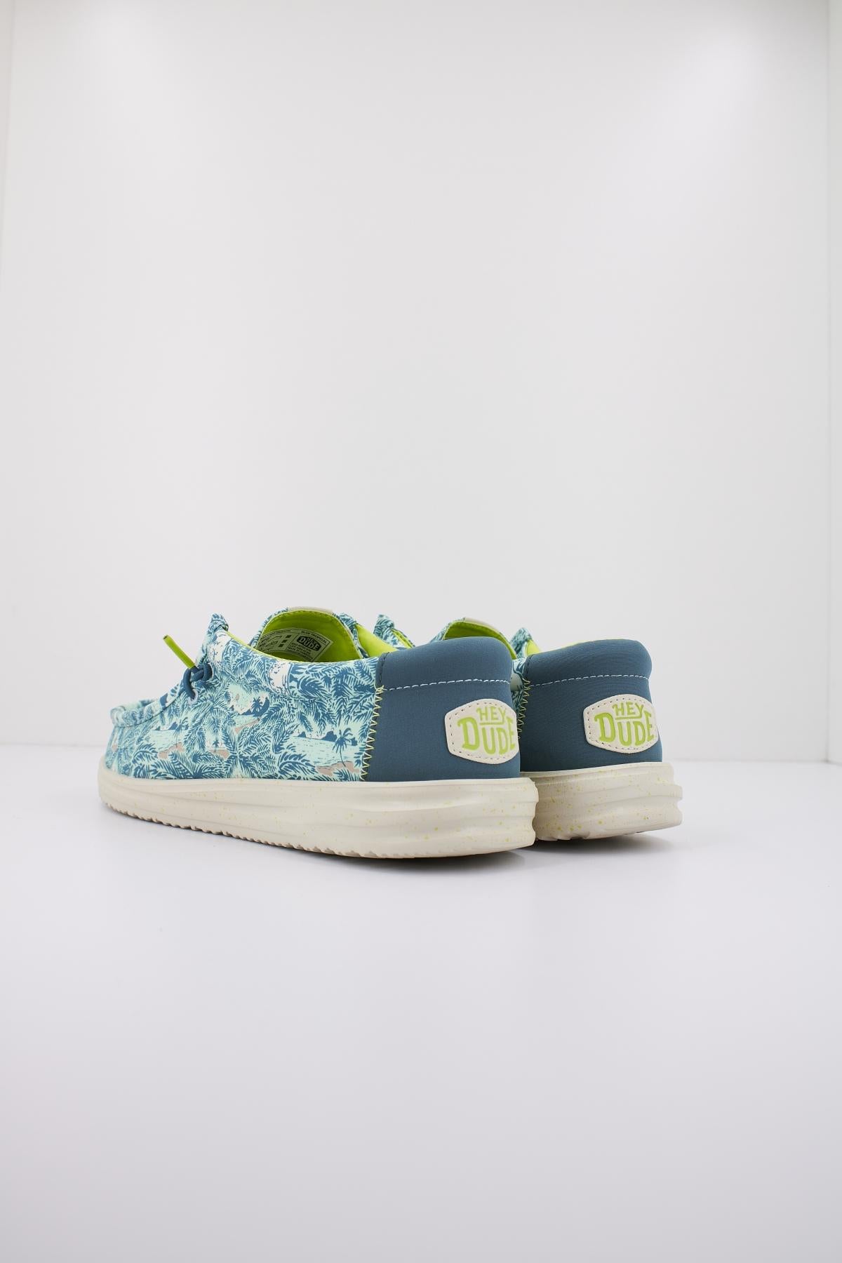 HEY DUDE WALLY HO TROPICAL en color AZUL  (3)