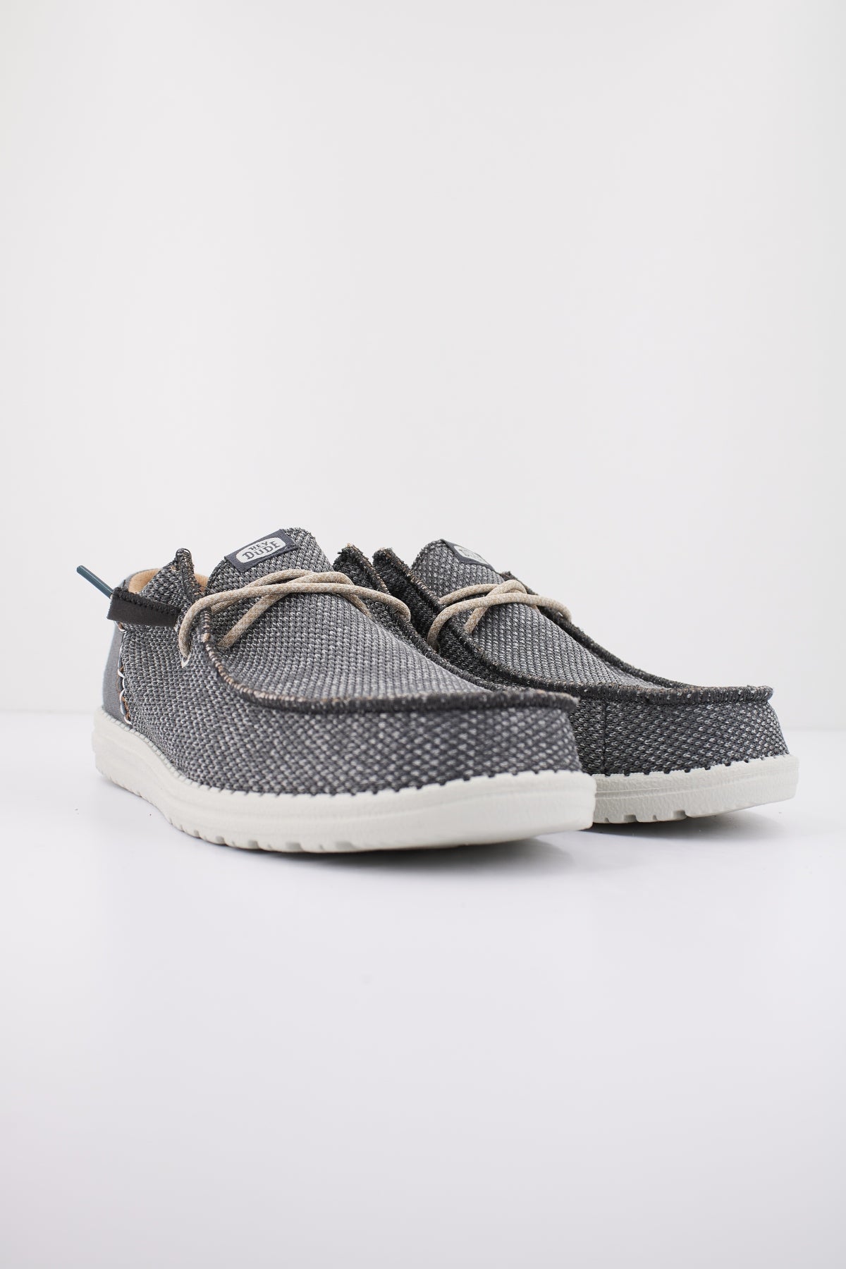HEY DUDE WALLY FUNK OPEN MESH en color GRIS  (2)