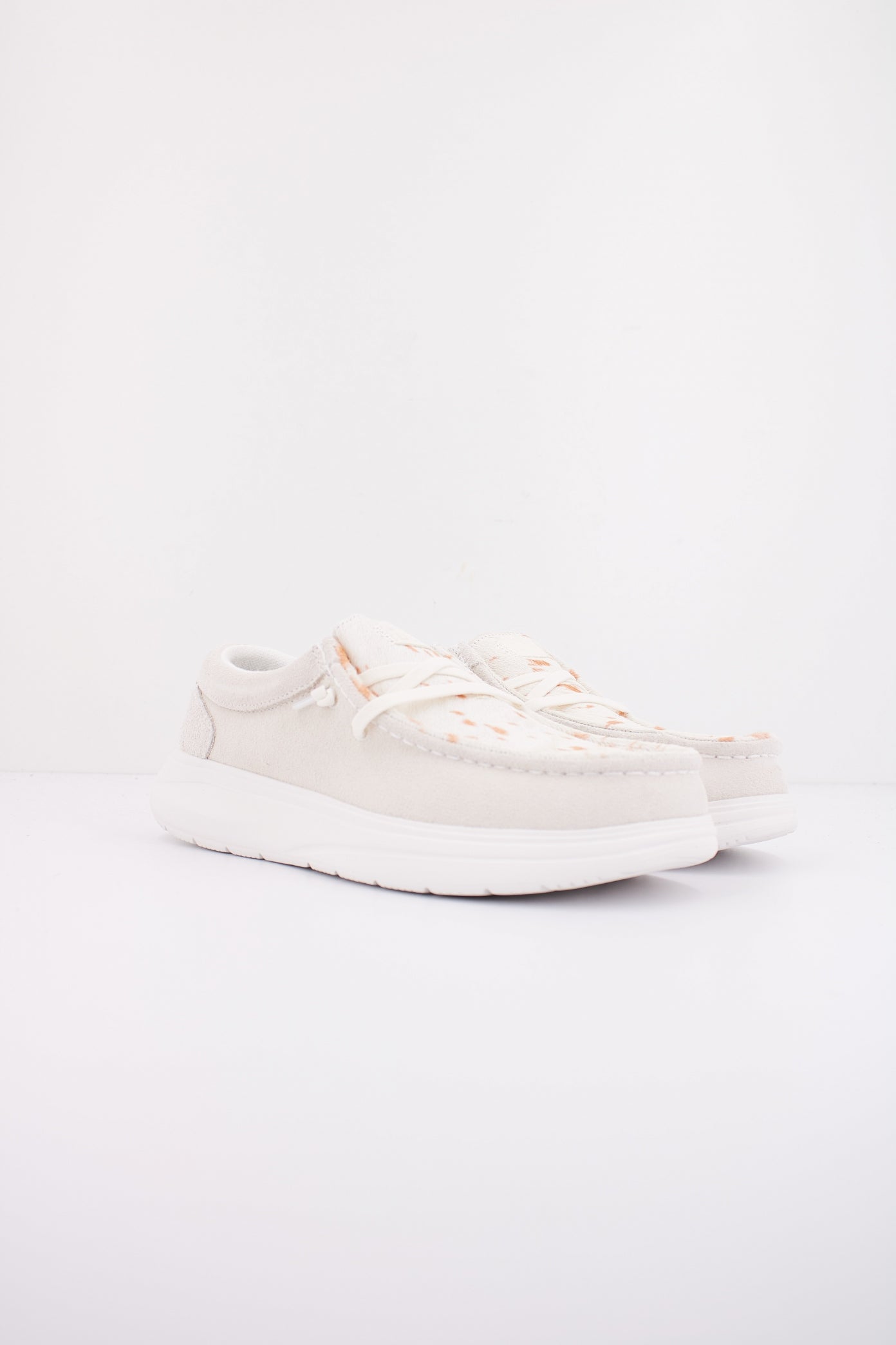 HEY DUDE WENDY X LUXE en color BLANCO  (2)