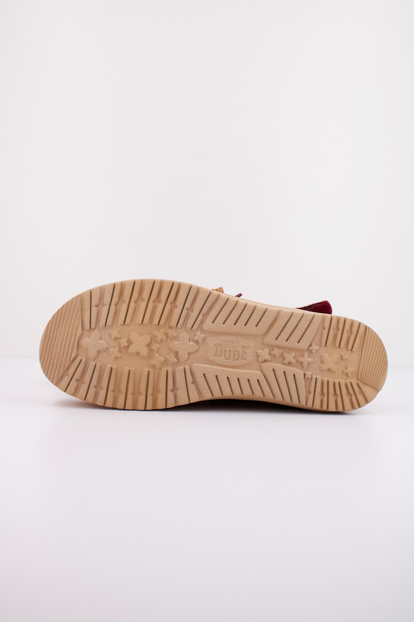 HEY DUDE WALLY FUNK CORDUROY en color MARRON  (5)