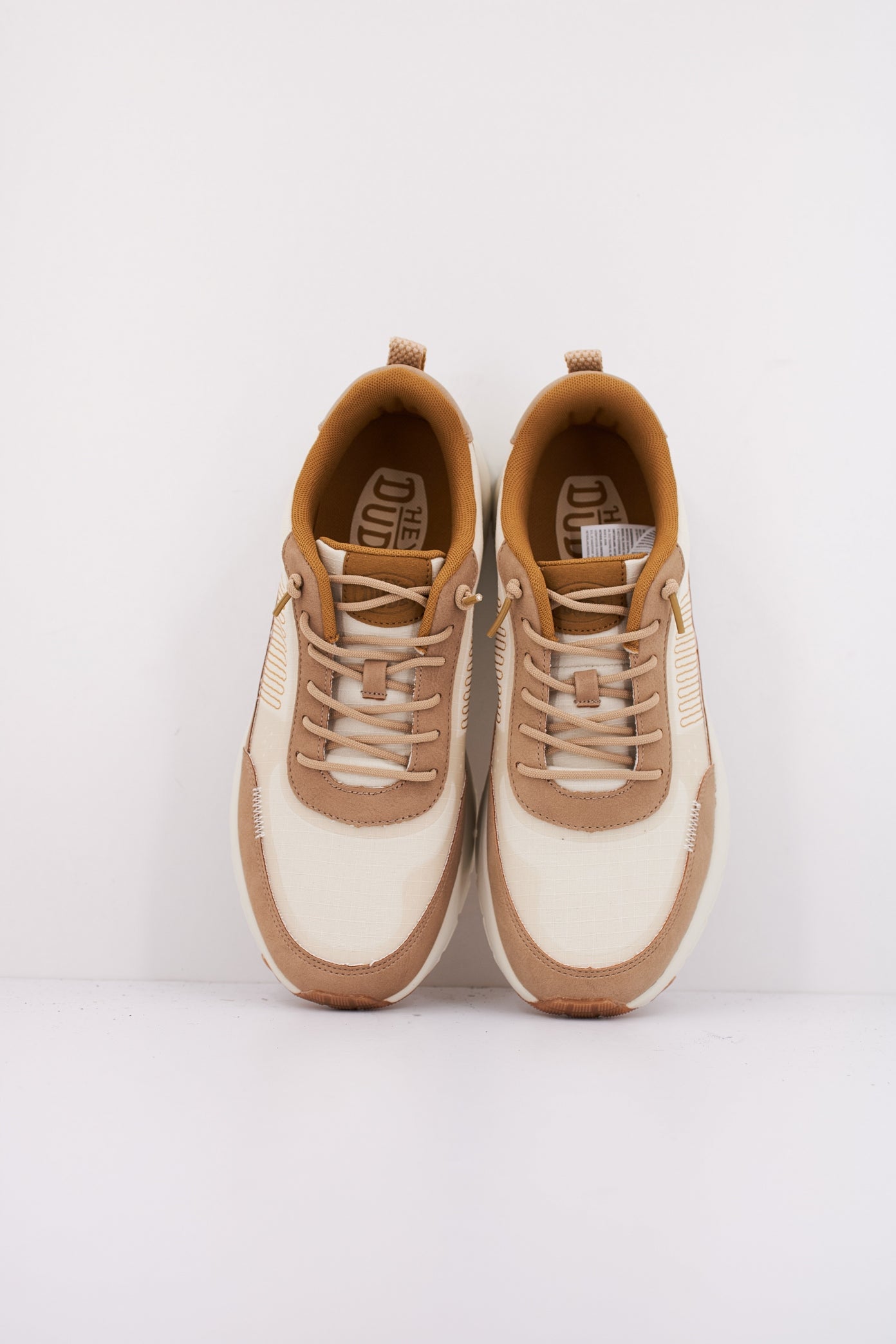 HEY DUDE SIROCCO ALTA HYPE en color BEIS  (3)