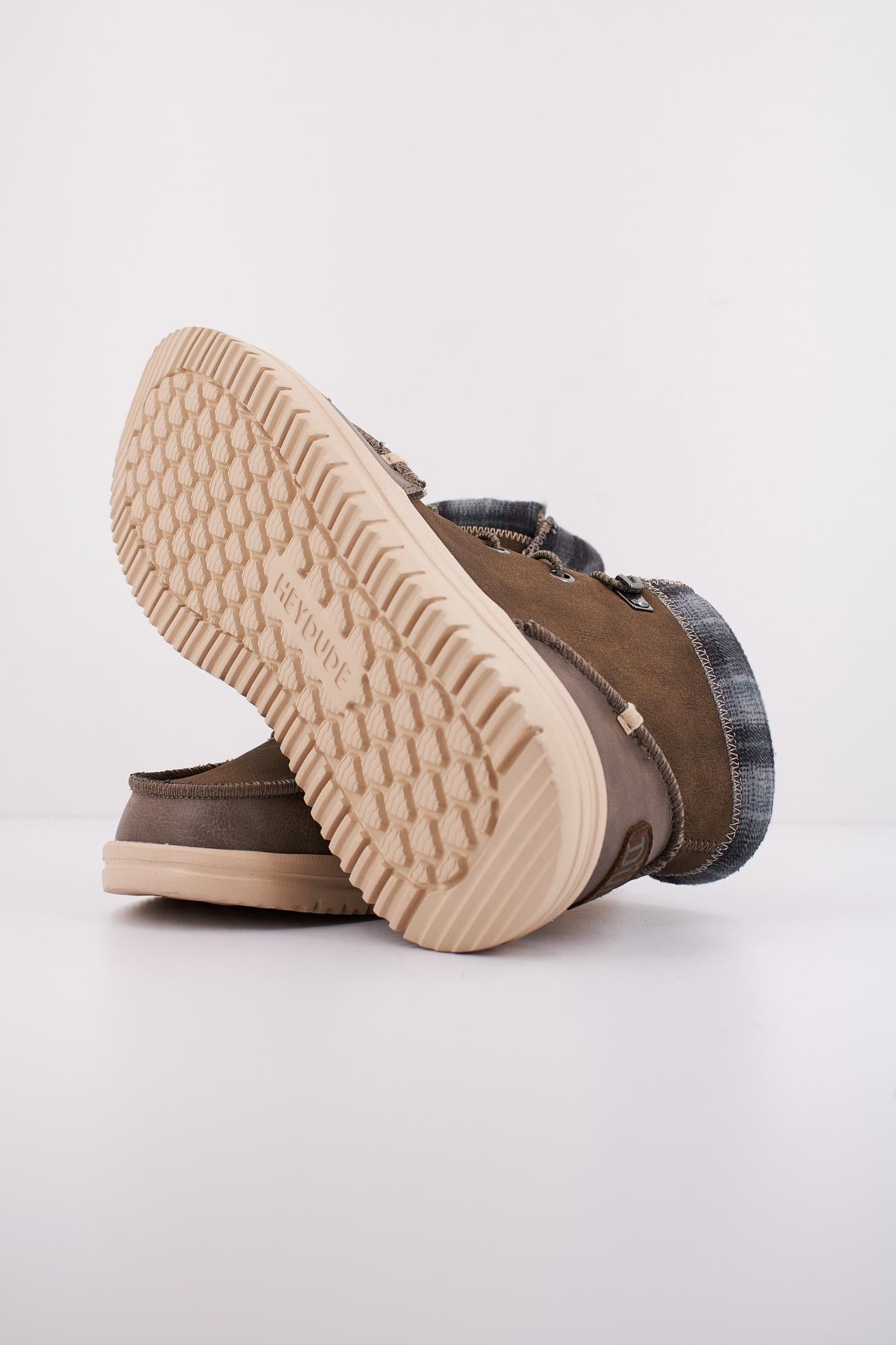 HEY DUDE BRADLEY CLASSIC en color VERDE  (5)