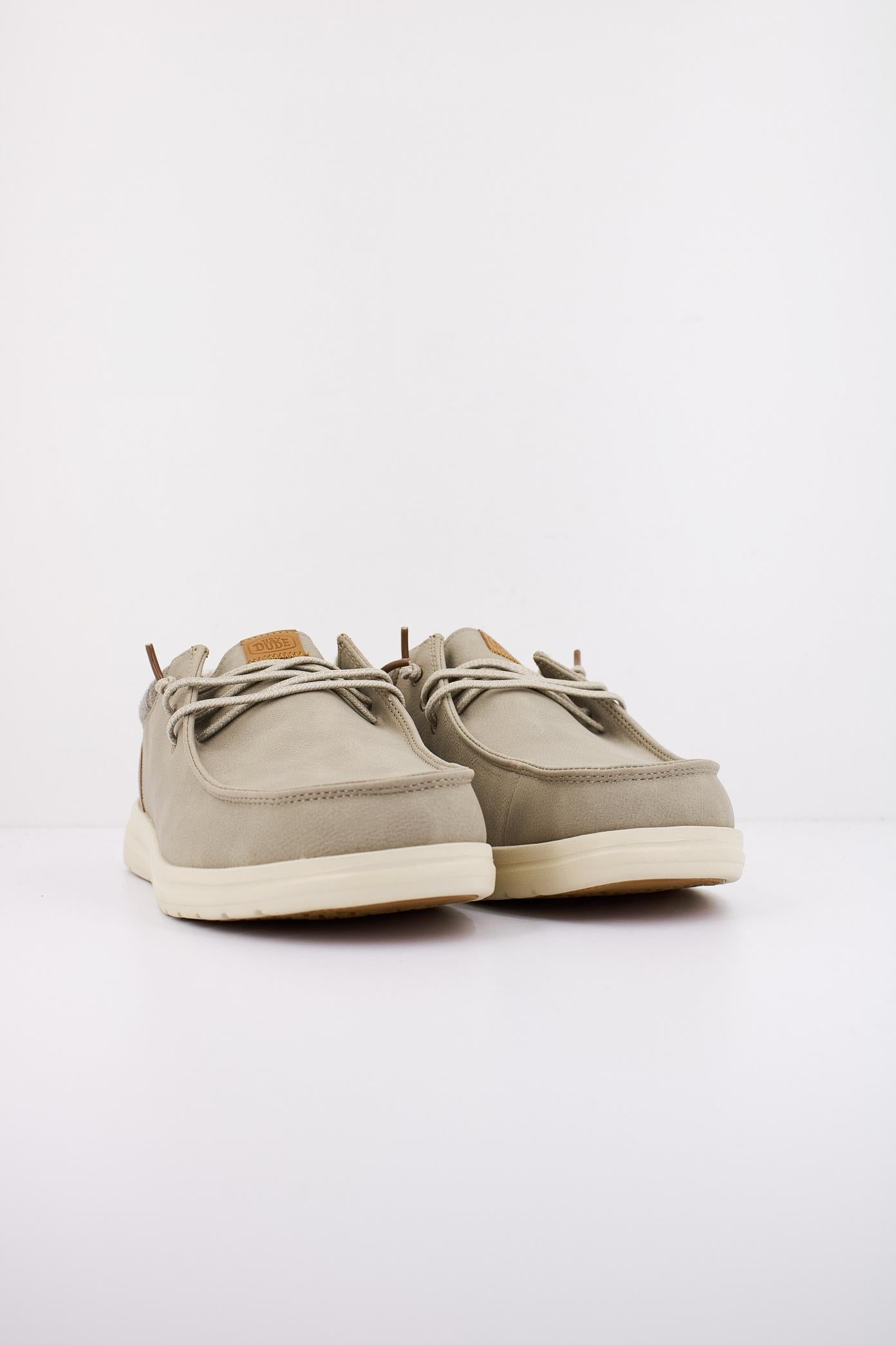 HEY DUDE PAUL CLASSIC en color GRIS  (2)
