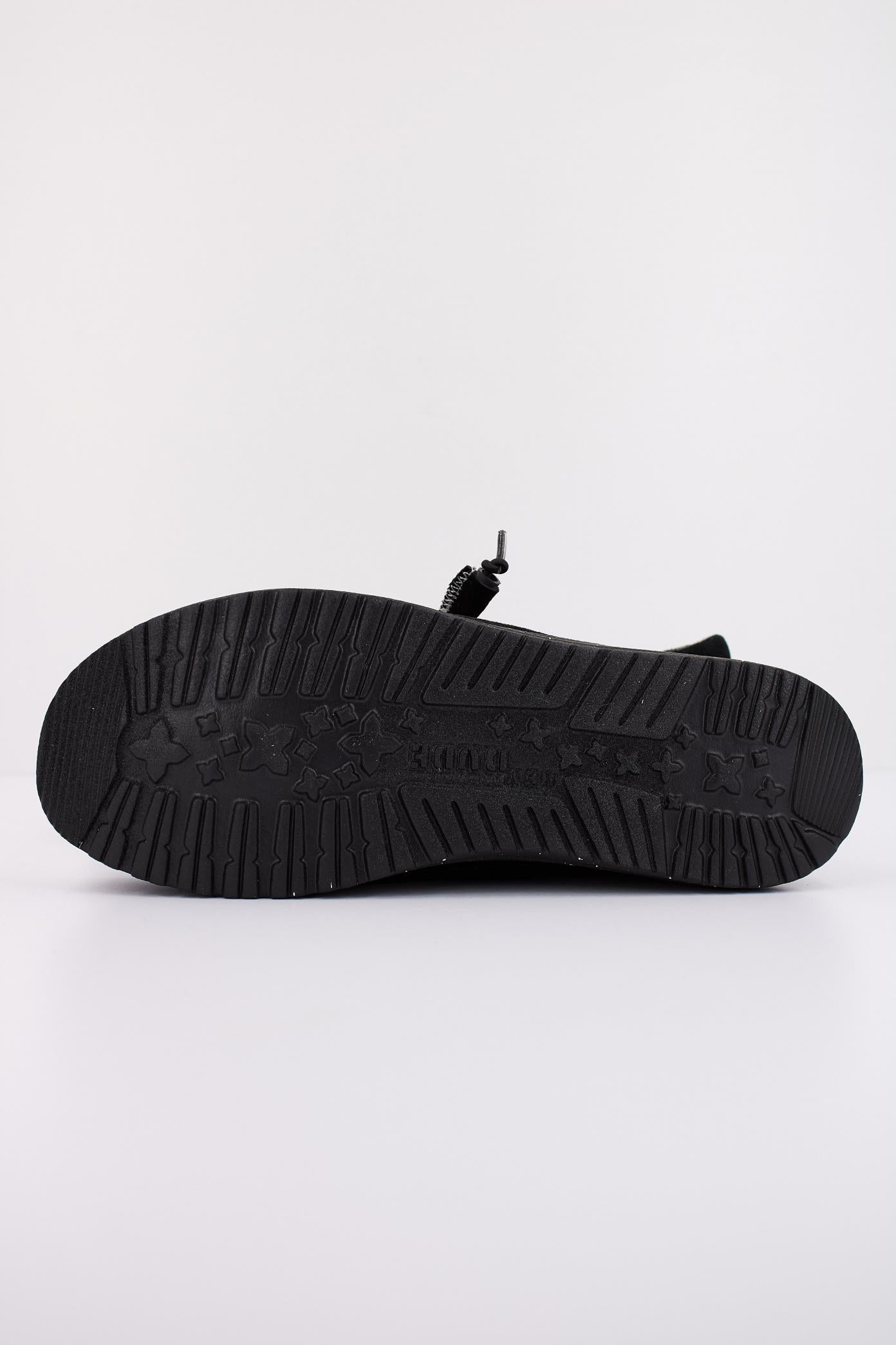 HEY DUDE WAVE CORDUROY en color NEGRO  (5)