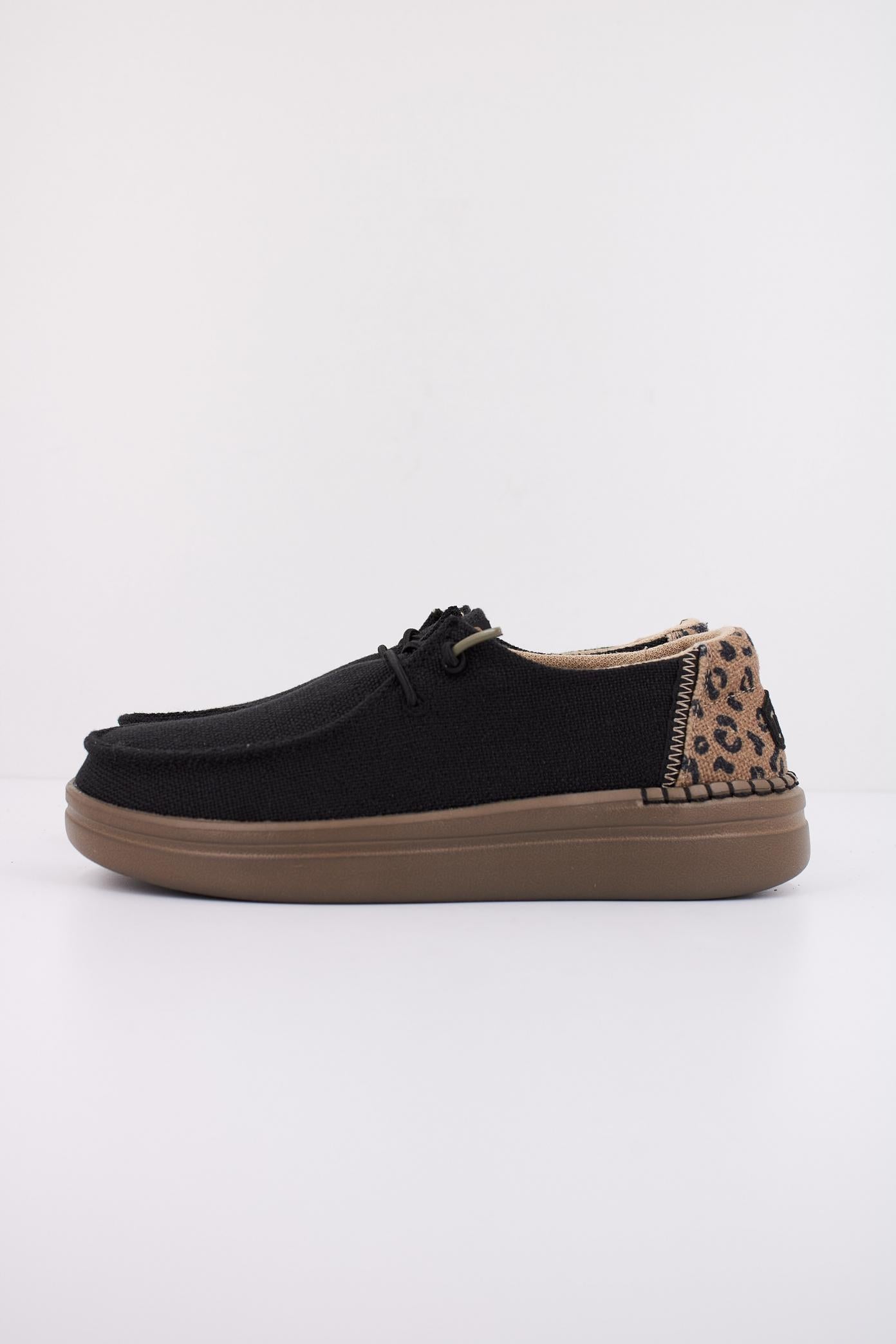 HEY DUDE WENDY RISE LEO en color NEGRO  (1)