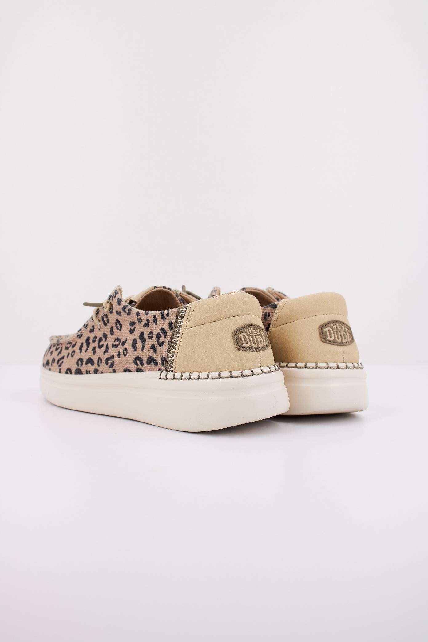 HEY DUDE WENDY RISE LEO en color ANIMAL PRINT  (4)