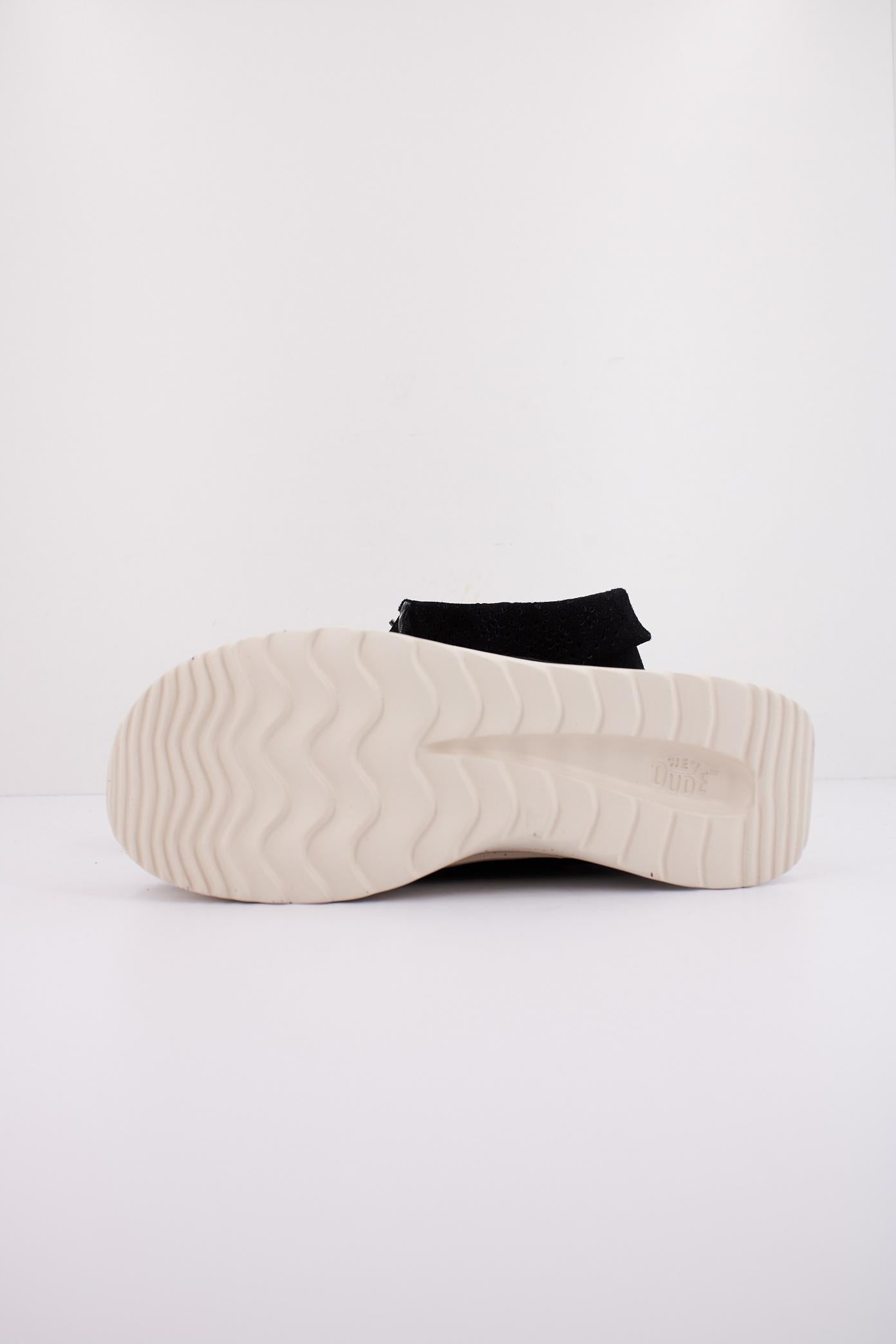 HEY DUDE WENDY PEAK FOLD BOOT en color NEGRO  (5)