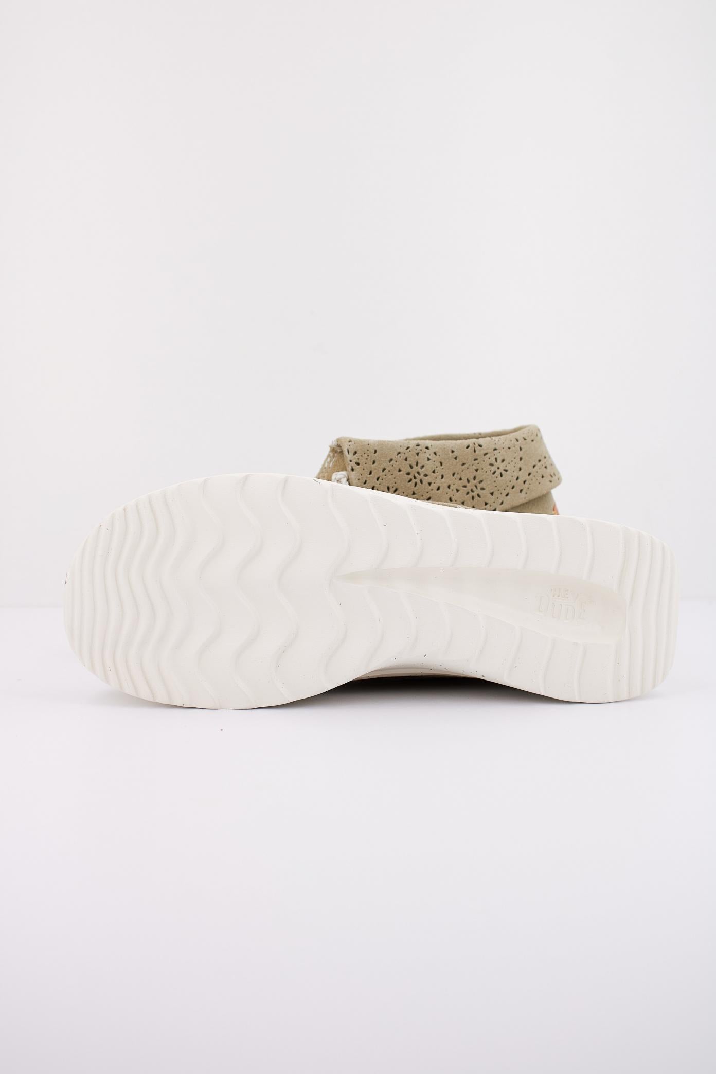 HEY DUDE WENDY PEAK FOLD BOOT en color VERDE  (5)