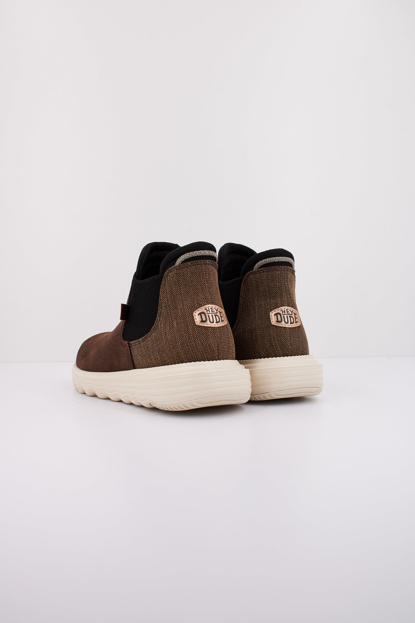 HEY DUDE BRANSON BOOT SUEDE en color MARRON  (4)