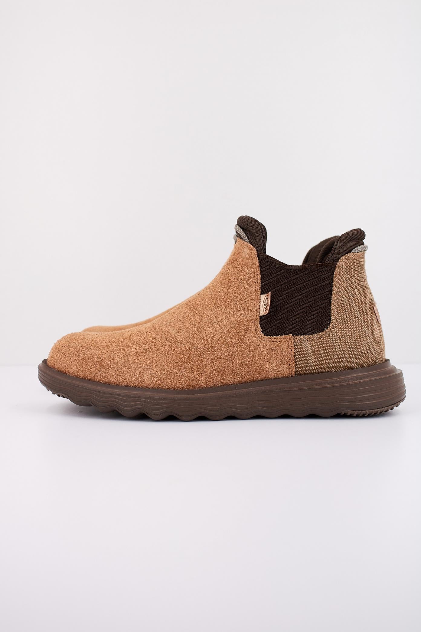 HEY DUDE  BRANSON BOOT SUEDE en color MARRON  (1)