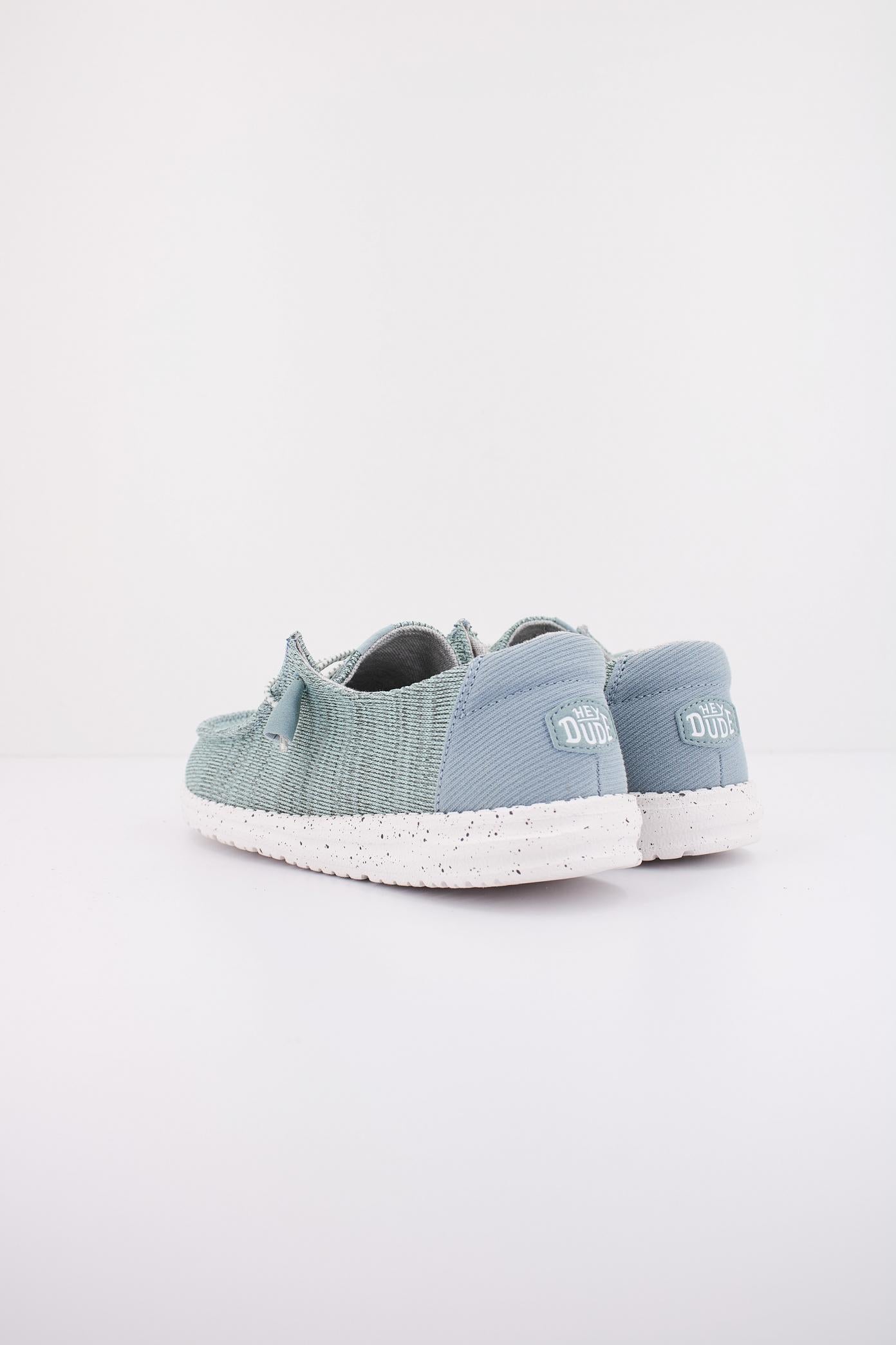 HEY DUDE WENDY SPORT MESH en color GRIS  (4)