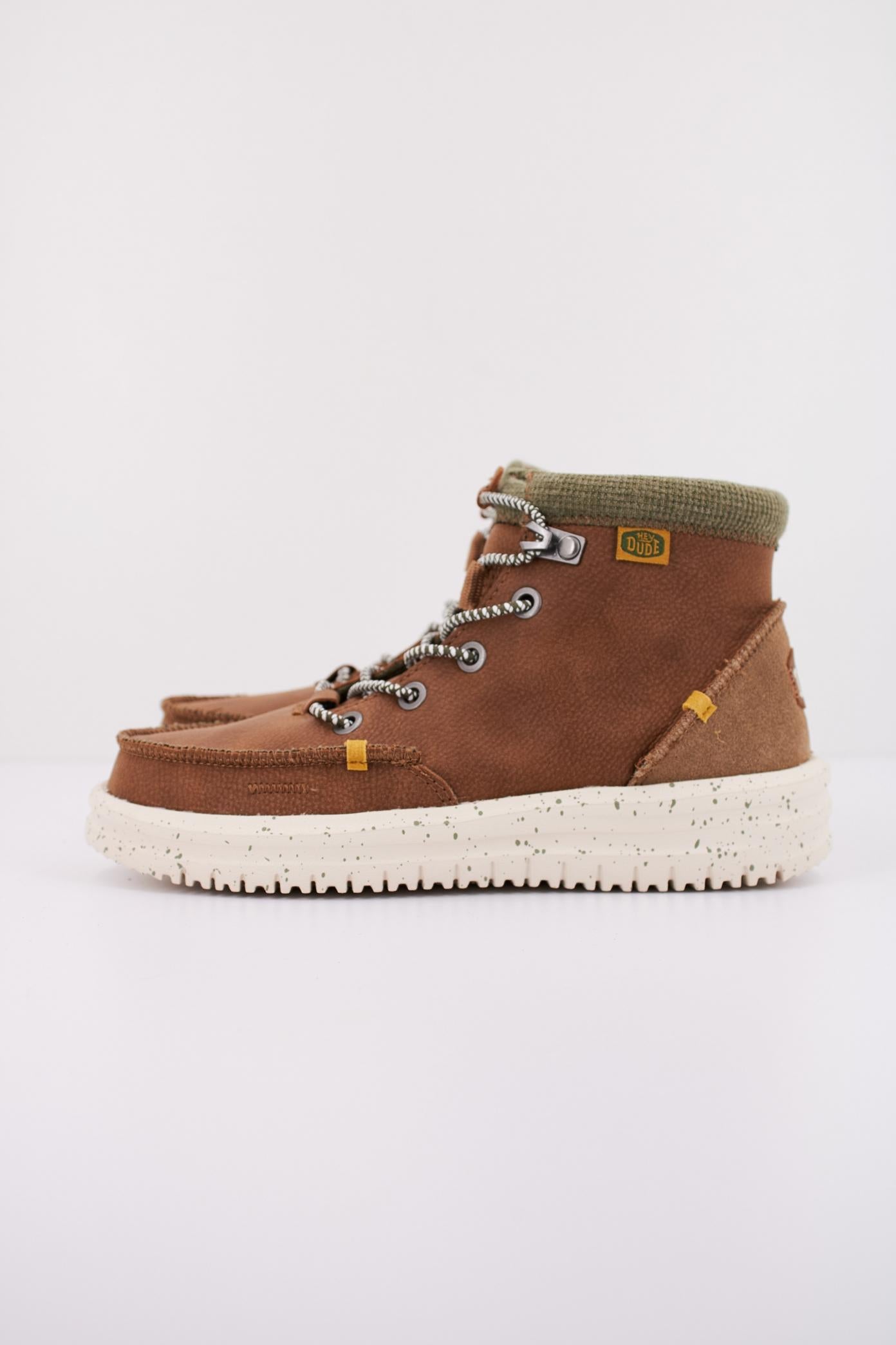 HEY DUDE BRADLEY YOUTH en color MARRON  (1)