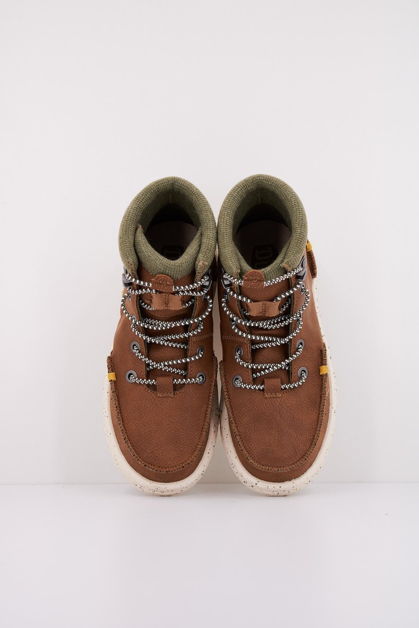 HEY DUDE BRADLEY YOUTH en color MARRON  (3)