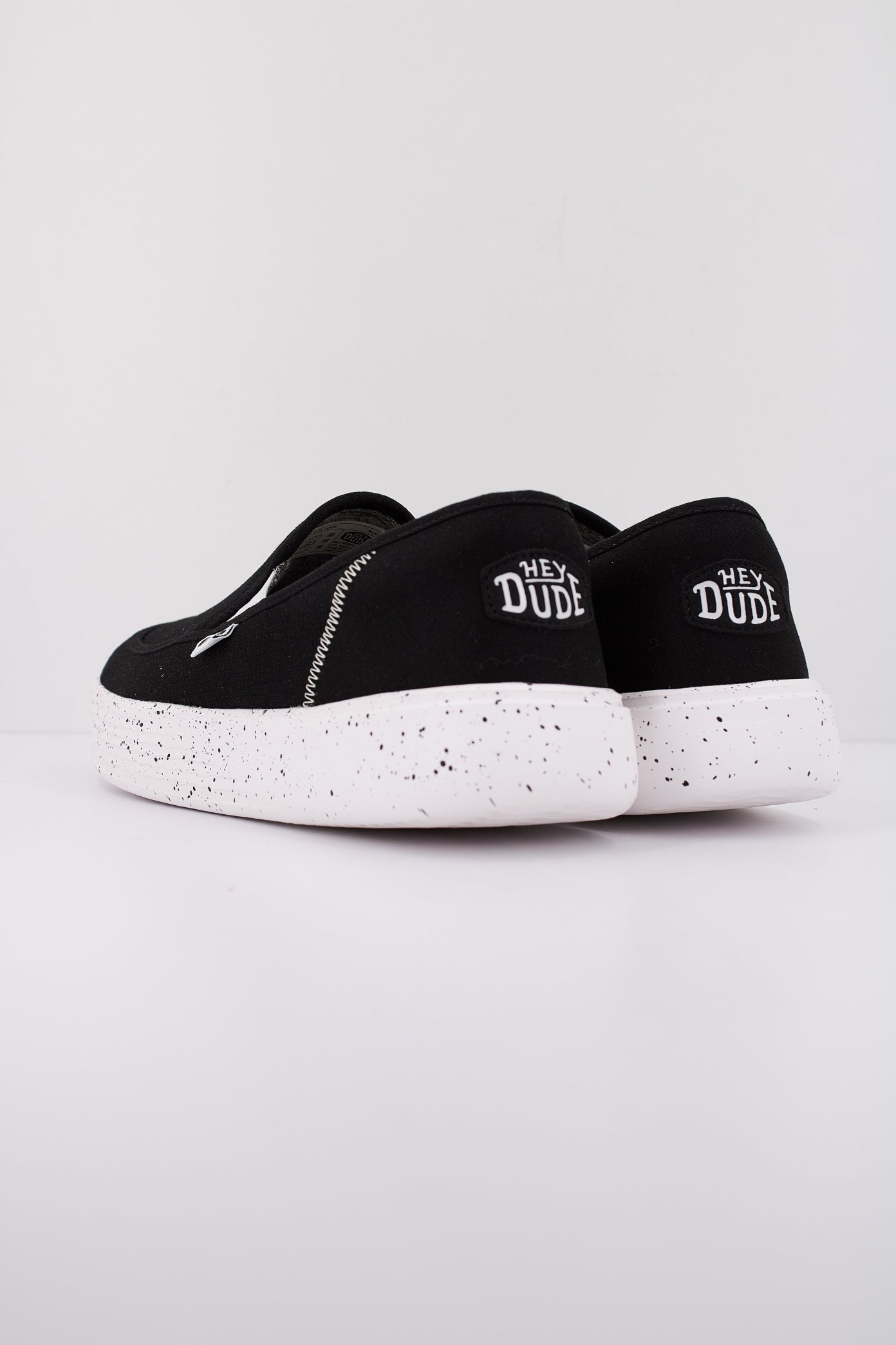 HEY DUDE SUNAPPE  en color NEGRO  (4)