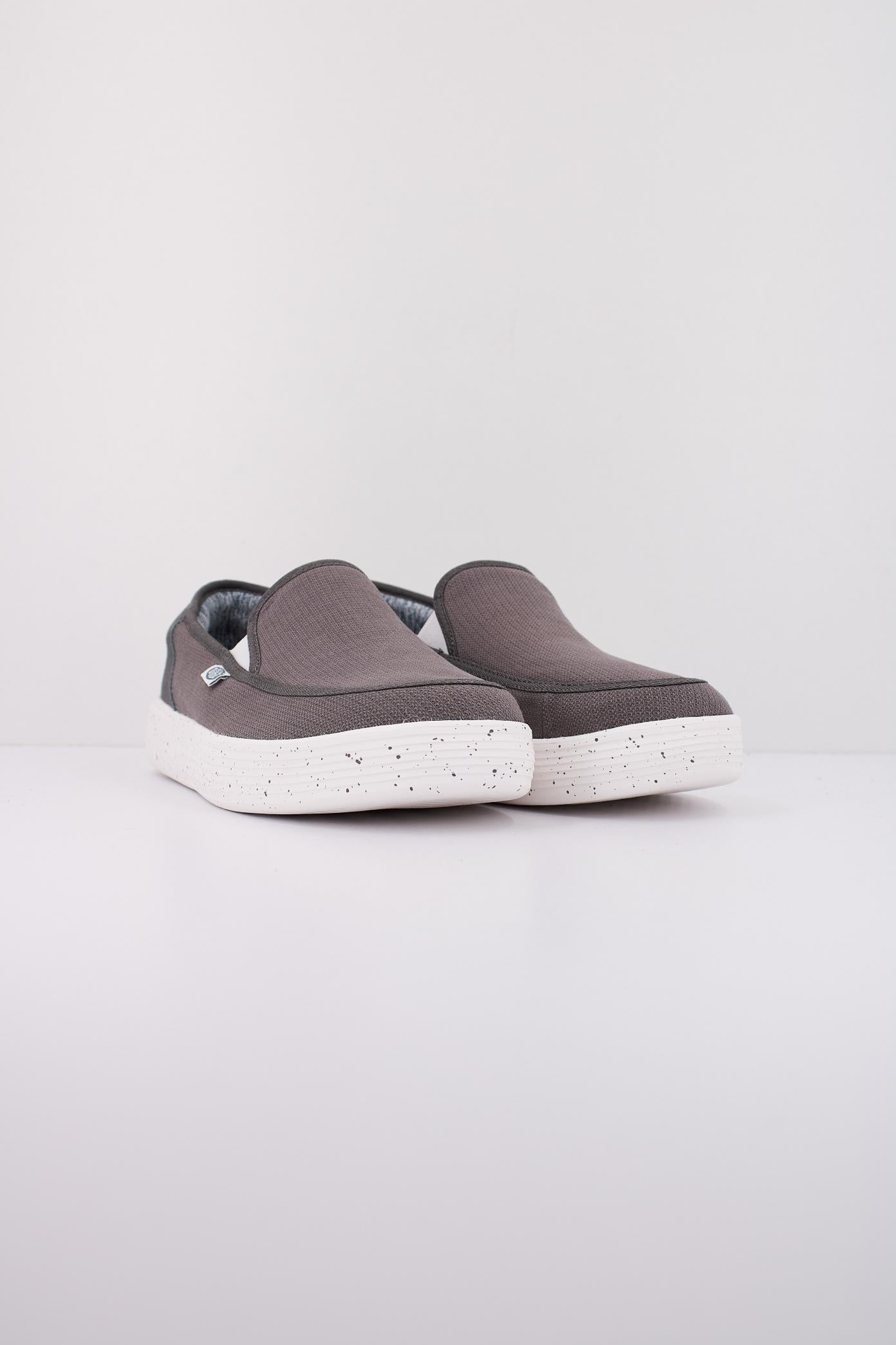 HEY DUDE SUNAPPE  en color GRIS  (2)