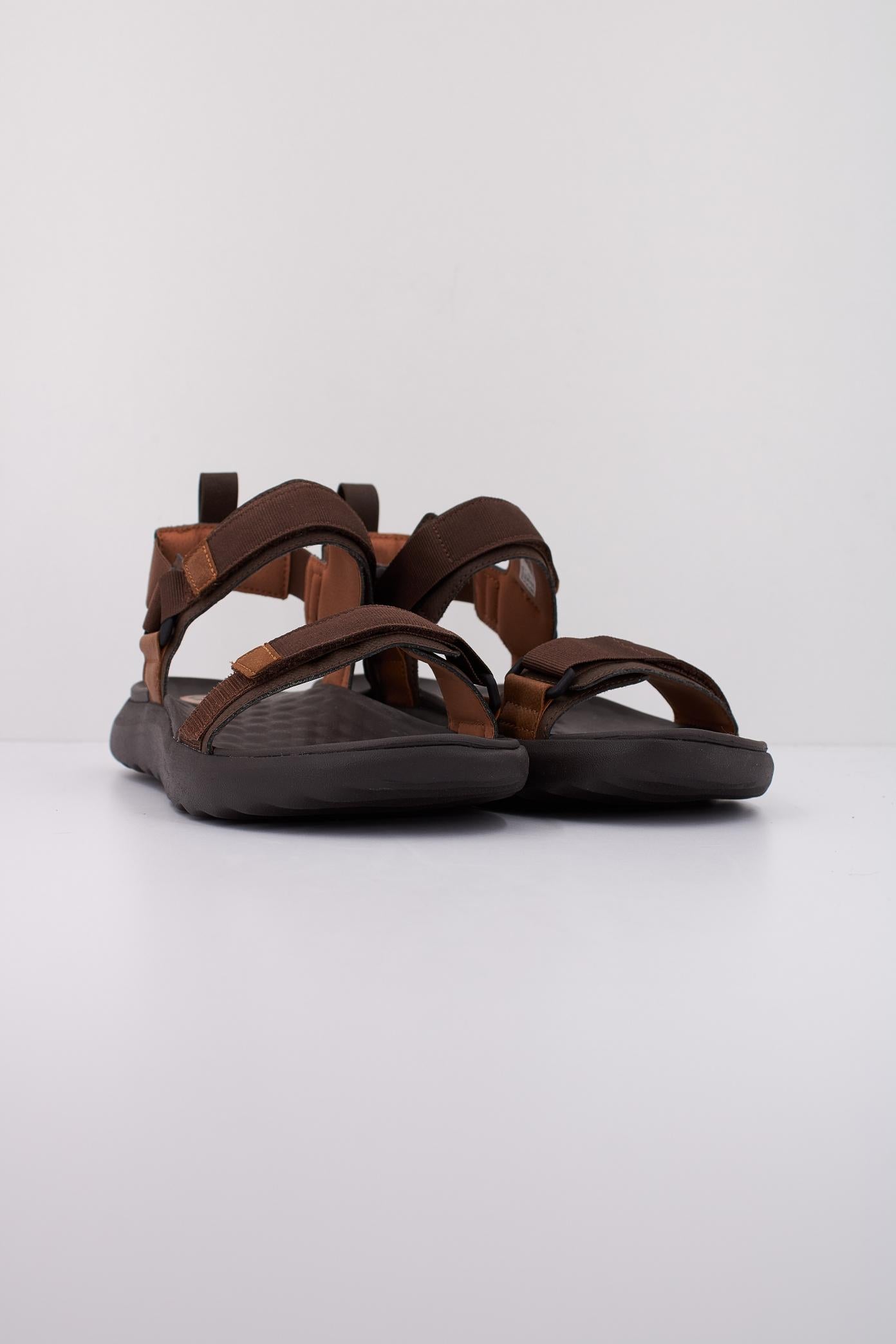 HEY DUDE COLLINS en color MARRON  (2)