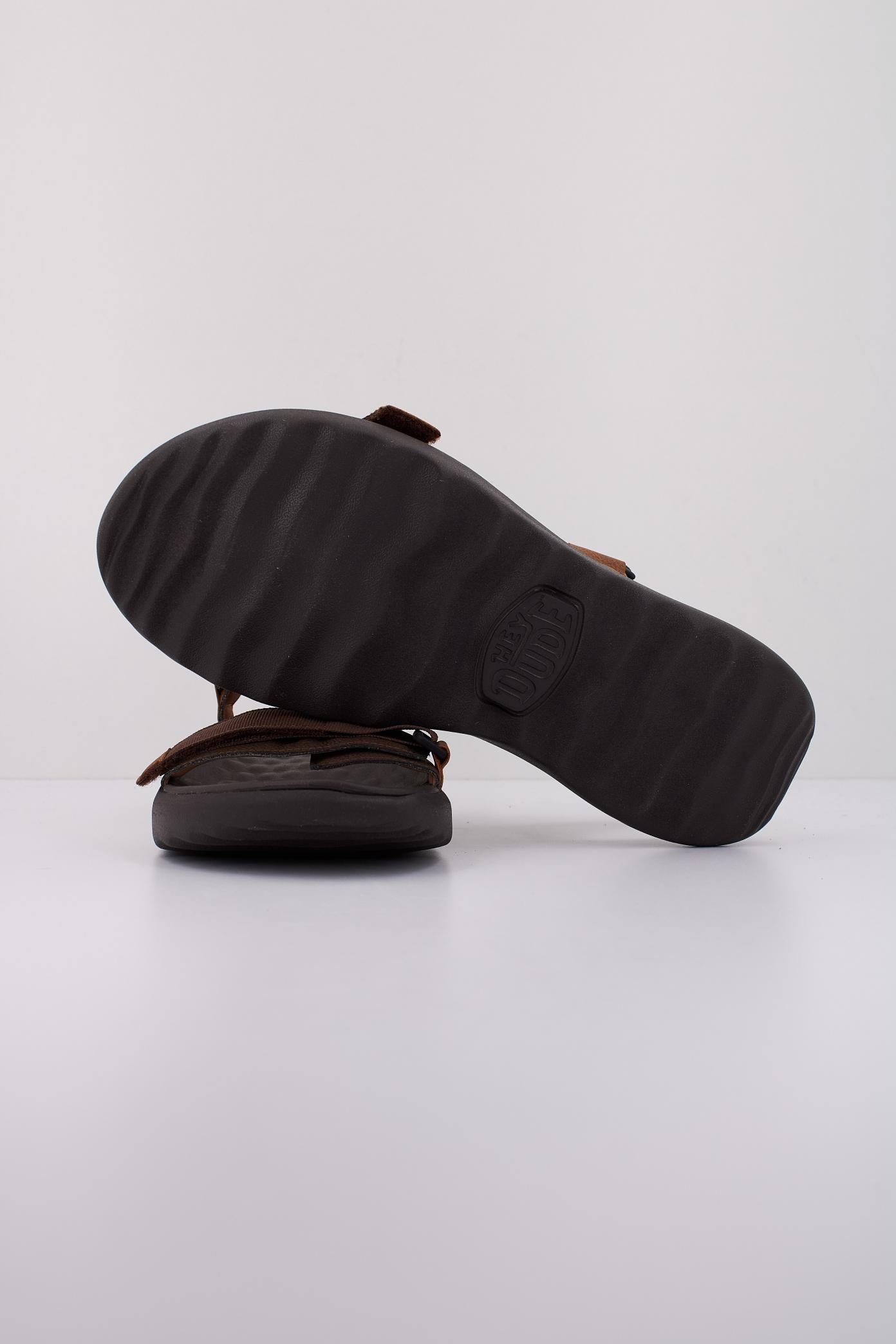 HEY DUDE COLLINS en color MARRON  (5)