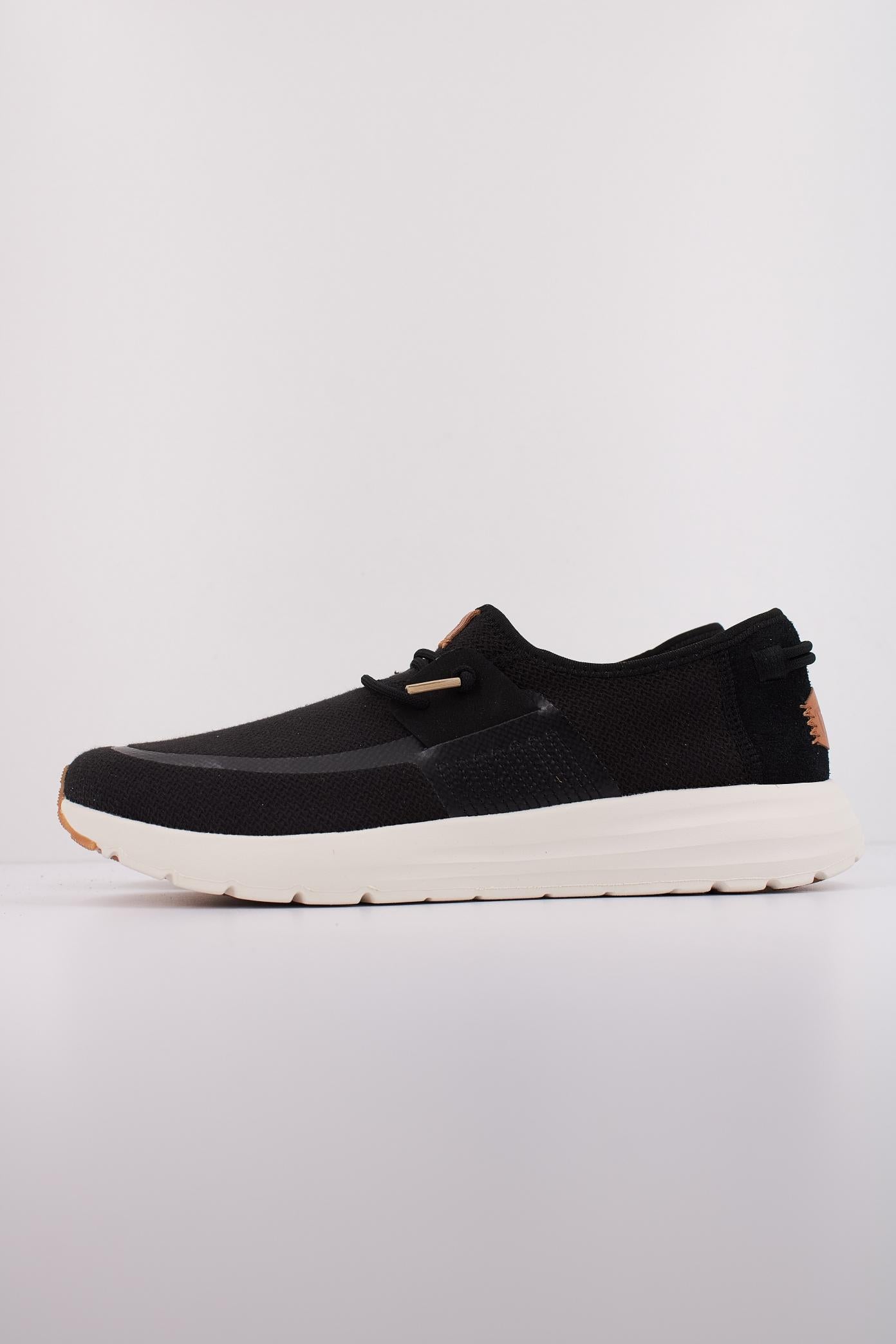 HEY DUDE SIROCCO M NEUTRALS en color NEGRO  (1)