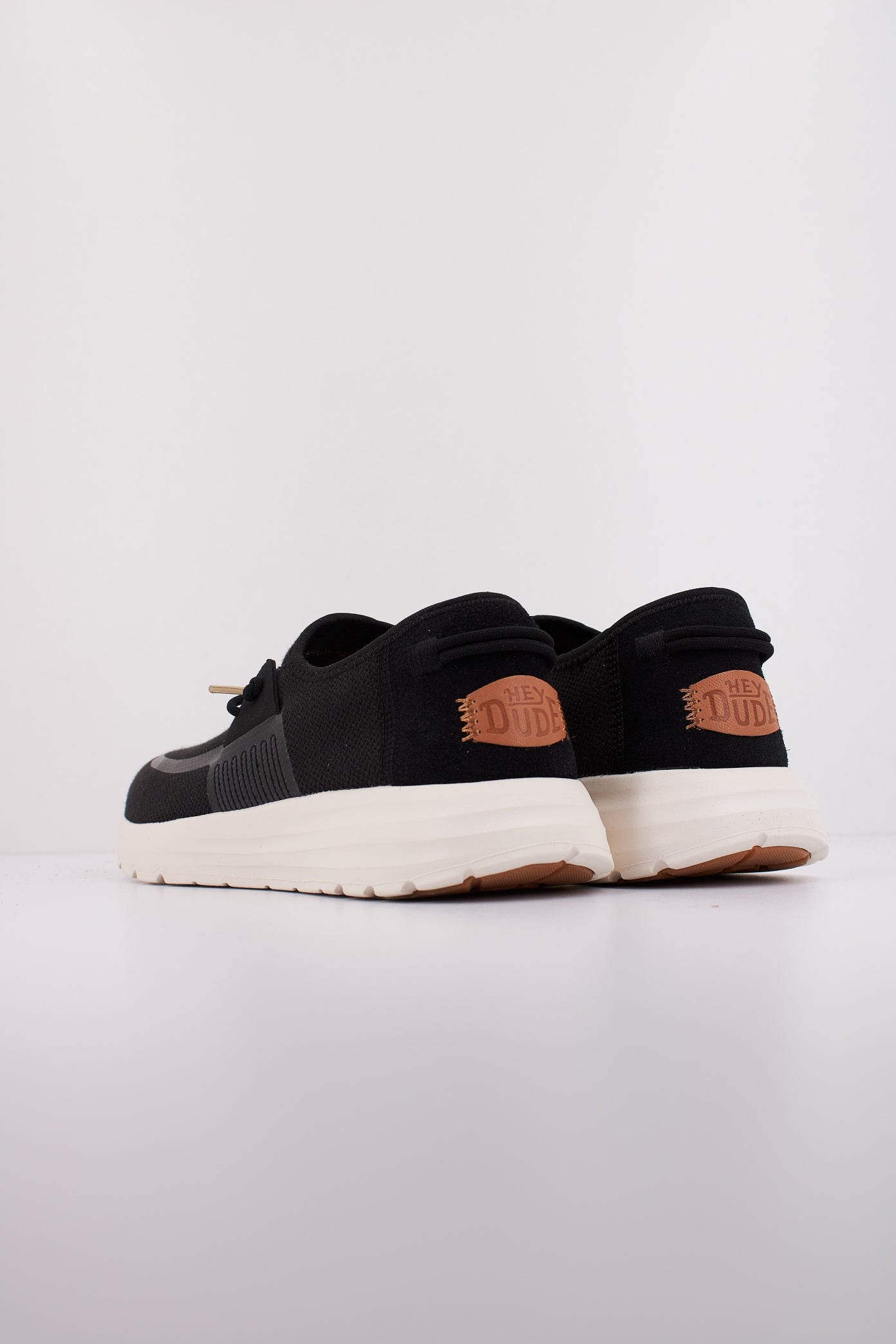 HEY DUDE SIROCCO M NEUTRALS en color NEGRO  (4)