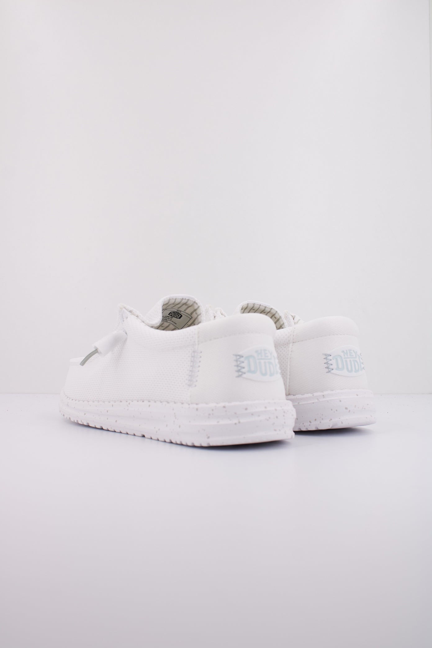 HEY DUDE WALLY STRETCH SOX en color BLANCO  (4)