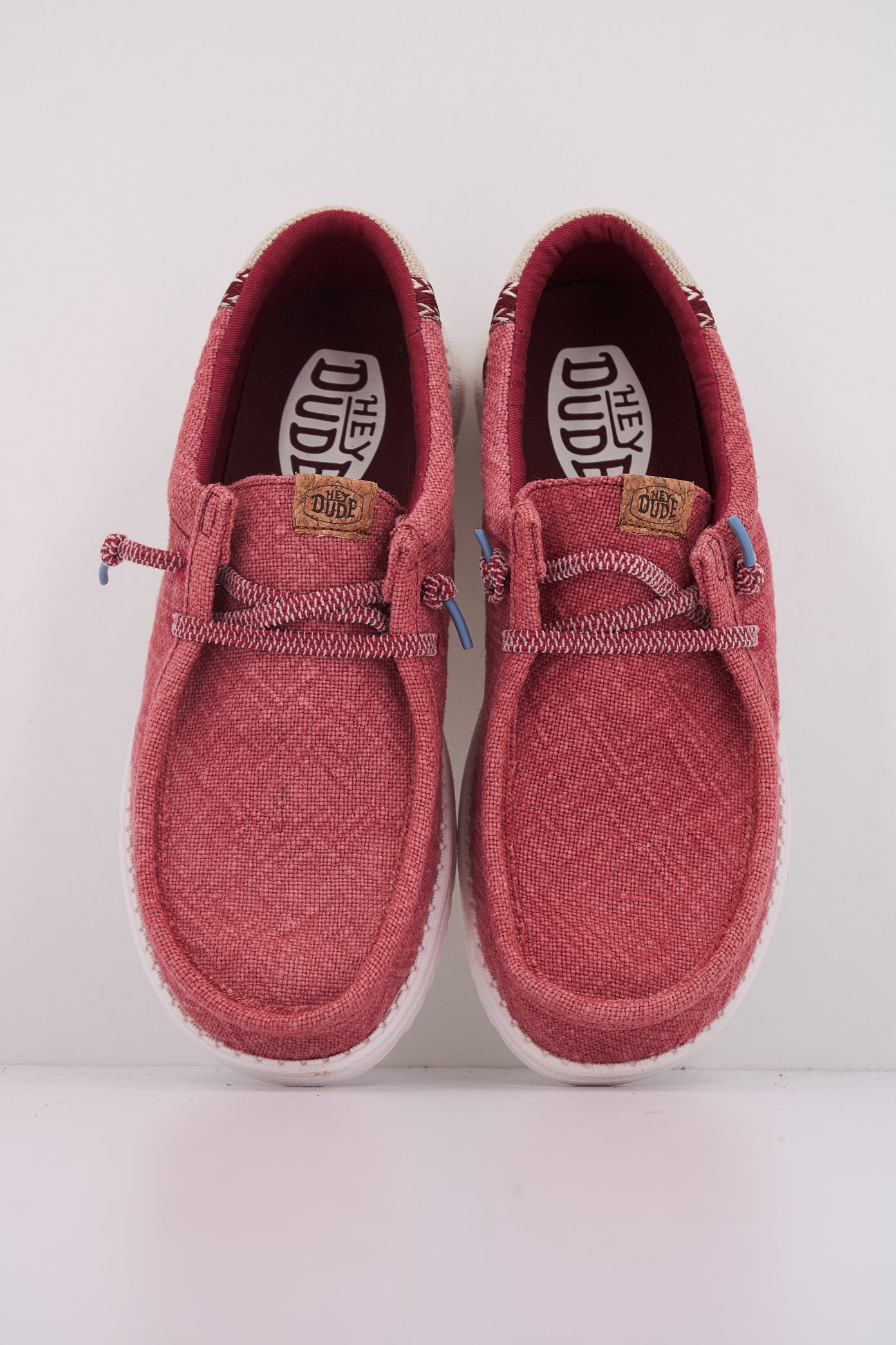 HEY DUDE WALLY JUTE en color ROJO  (3)