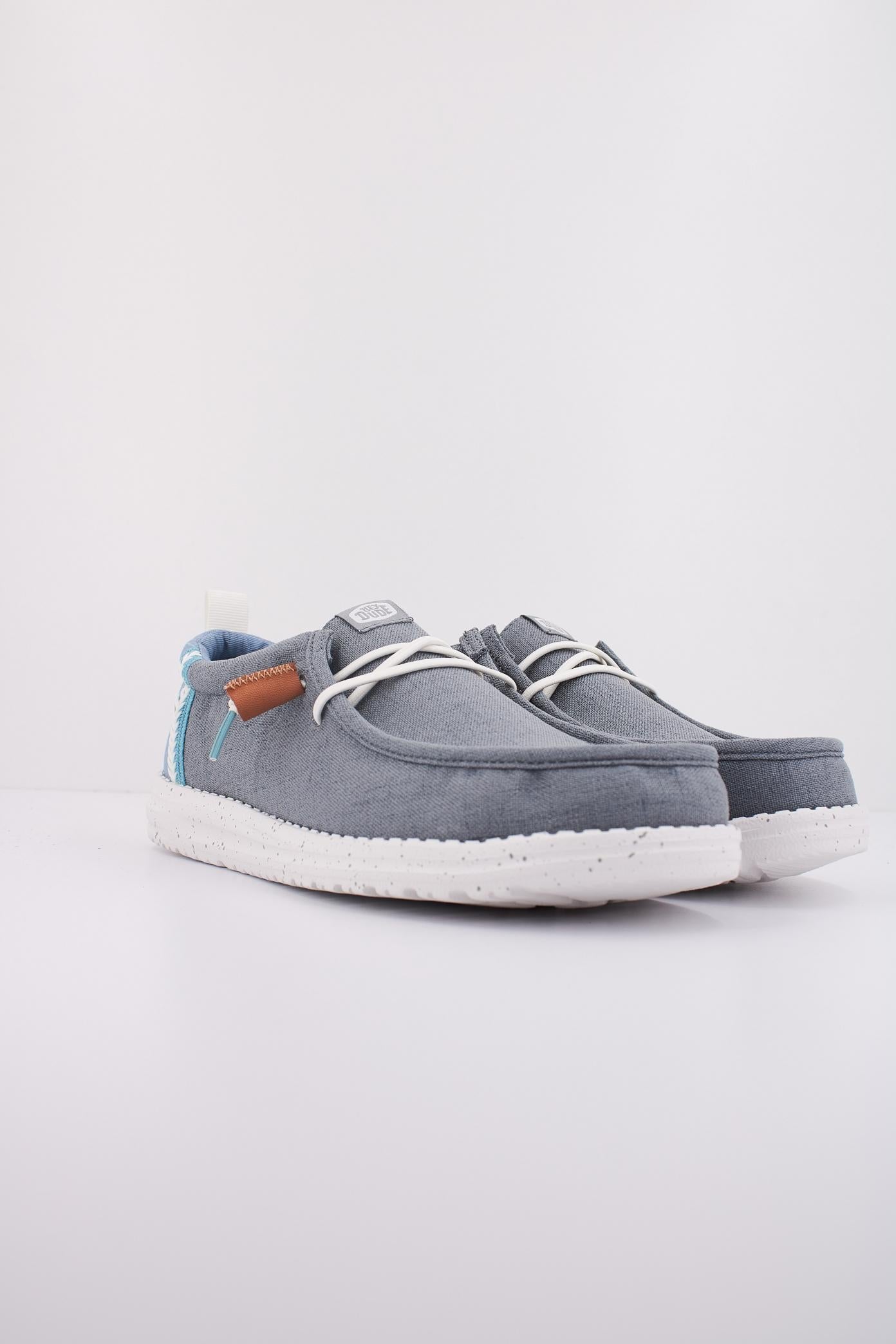 HEY DUDE WALLY SUMMER LINEN en color GRIS  (2)