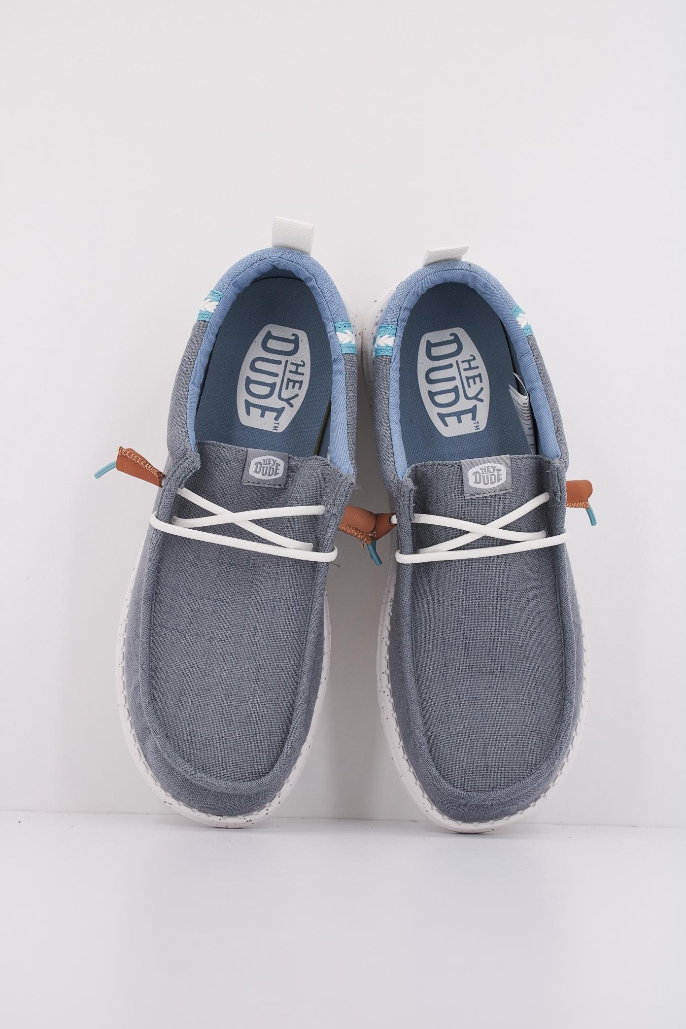 HEY DUDE WALLY SUMMER LINEN en color GRIS  (3)