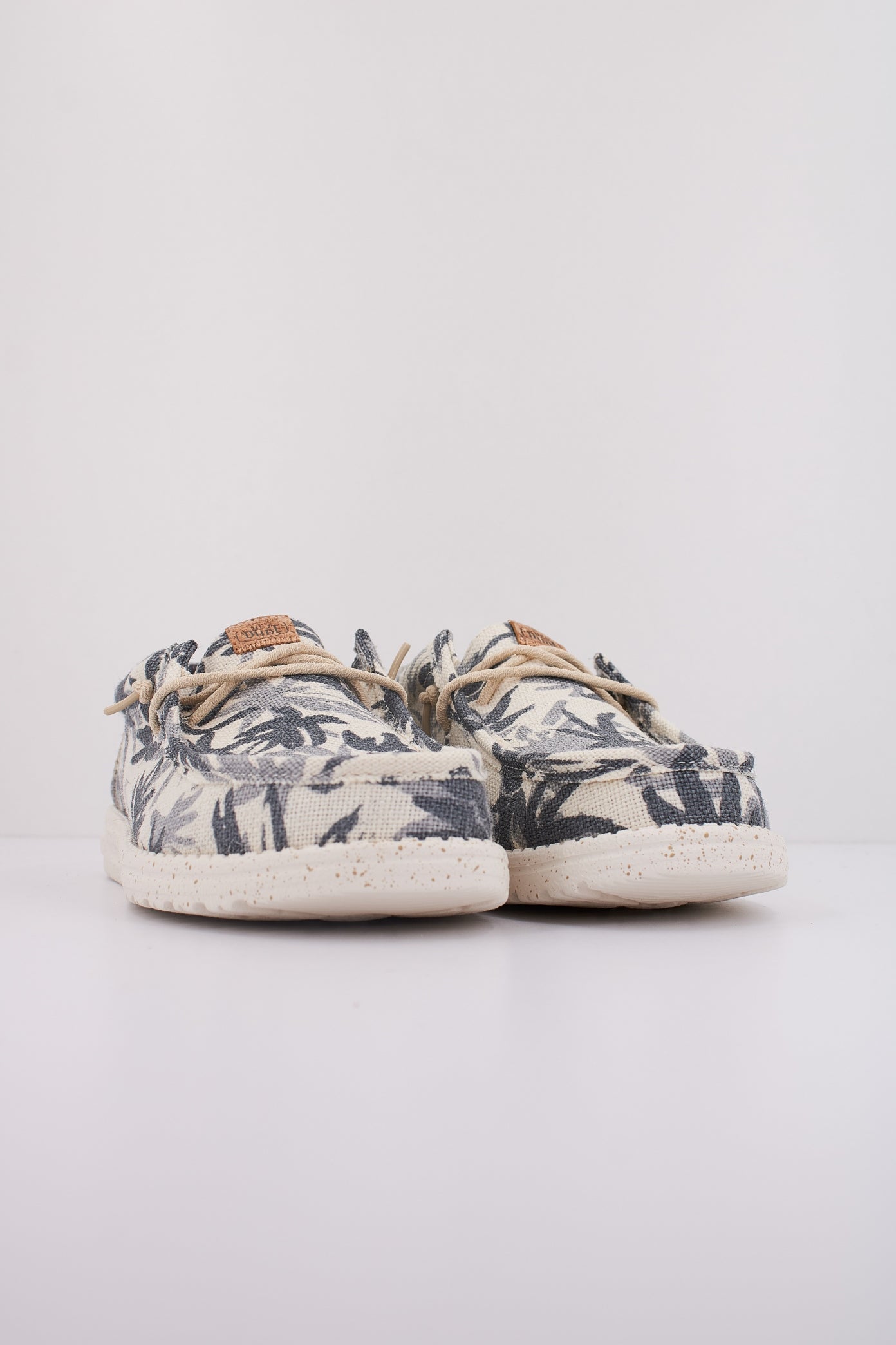 HEY DUDE WALLY PALM JUTE en color GRIS  (2)