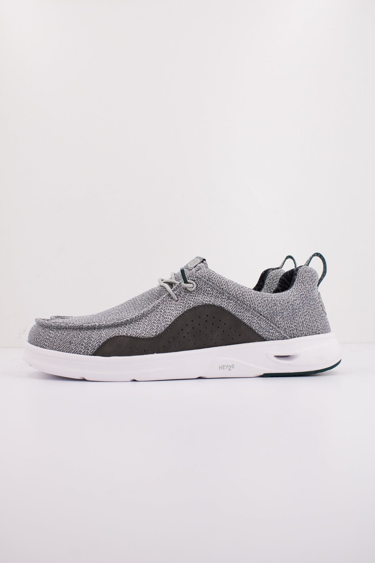 HEY DUDE WALLY HEYO MESH en color GRIS  (1)