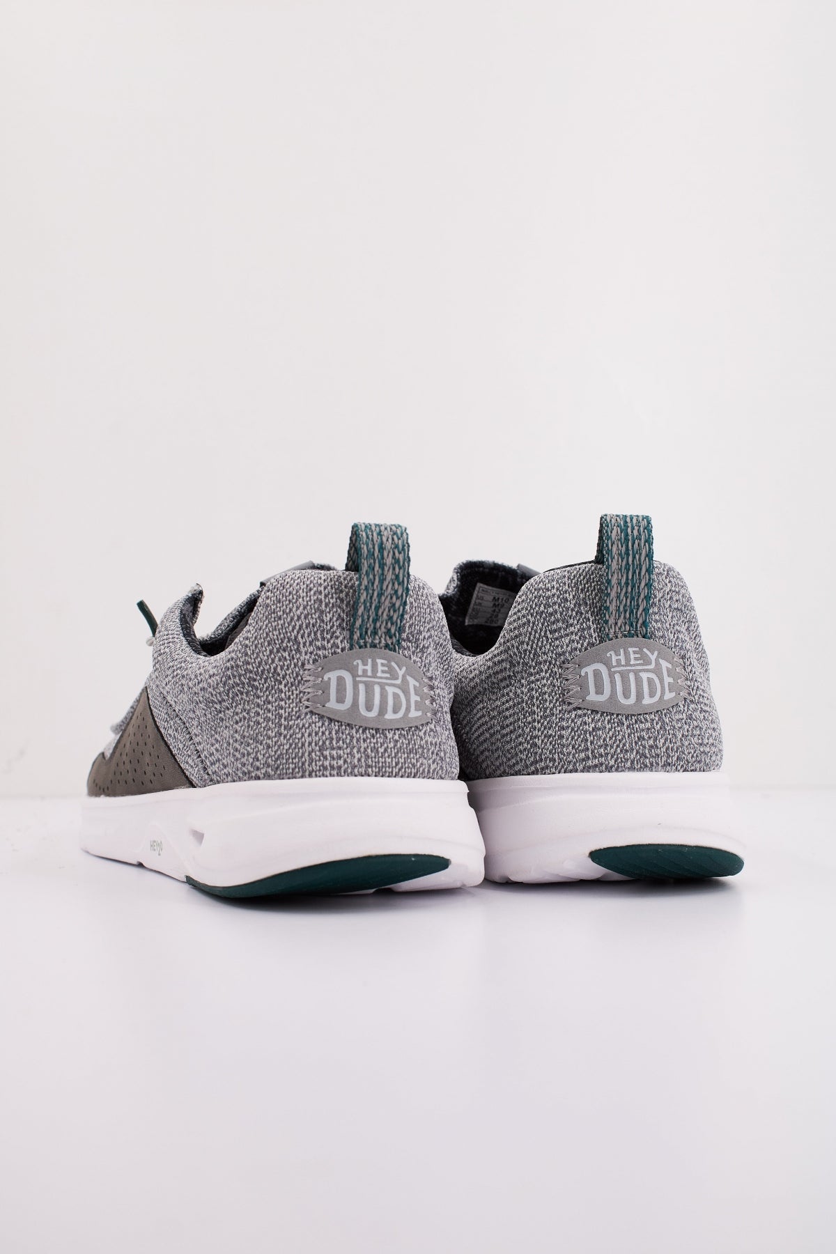HEY DUDE WALLY HEYO MESH en color GRIS  (4)