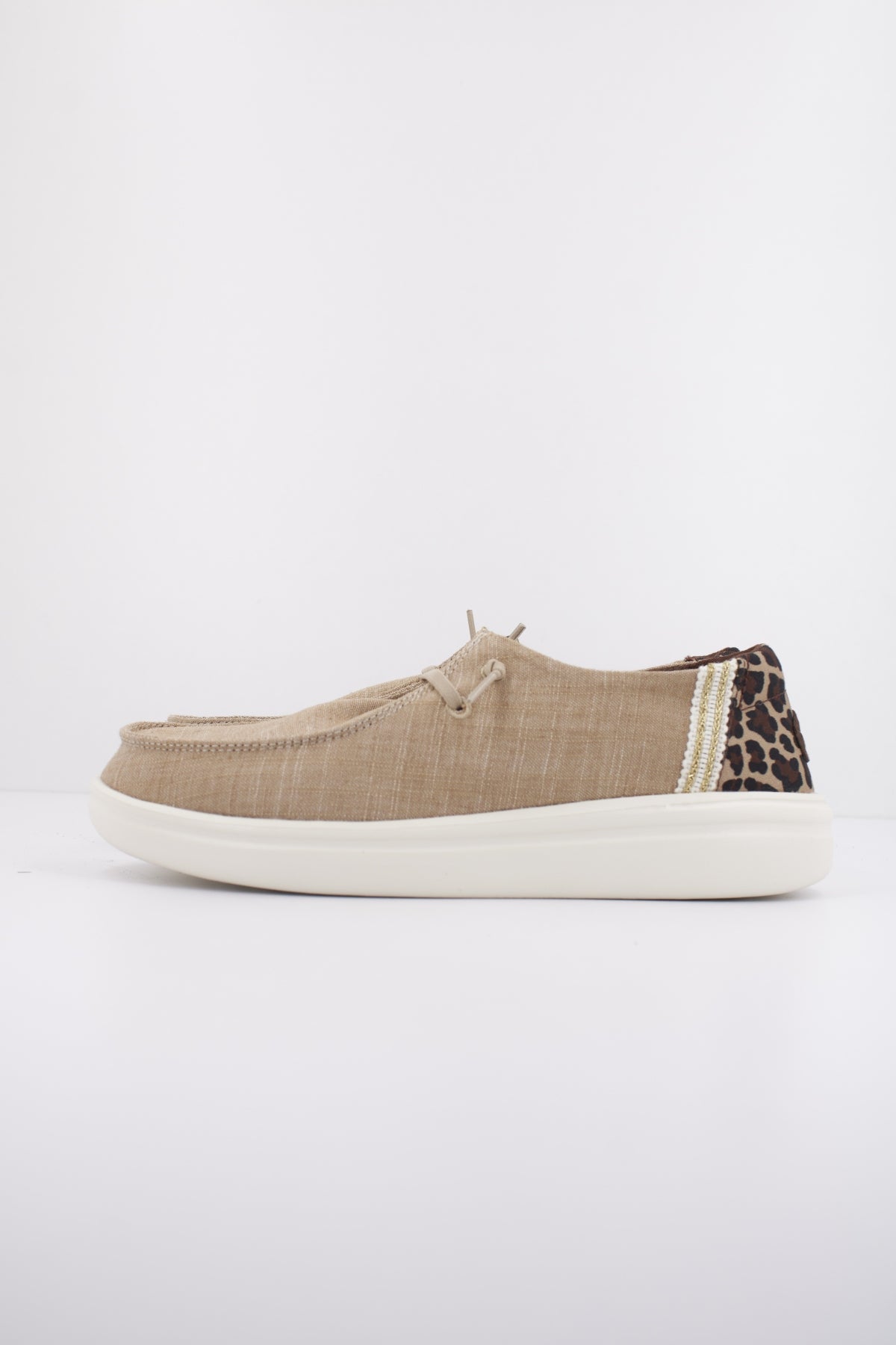 HEY DUDE WENDY RISE ANIMAL en color MARRON  (1)