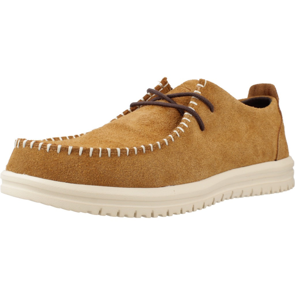 HEY DUDE WALLY NXT MOC en color MARRON  (1)