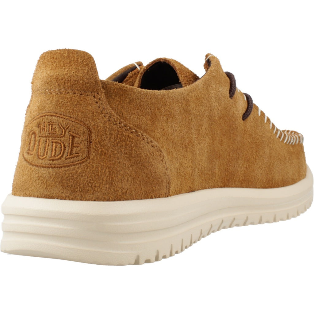 HEY DUDE WALLY NXT MOC en color MARRON  (3)