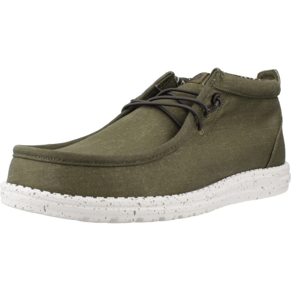 HEY DUDE WALLY MID CANVAS en color VERDE  (1)