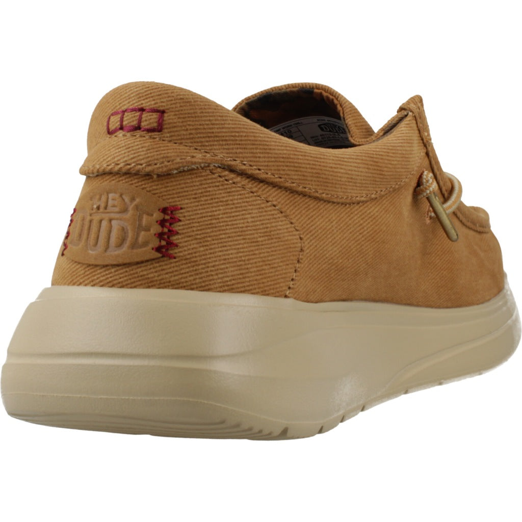 HEY DUDE WALLY COMF WORN TWILL en color MARRON  (3)