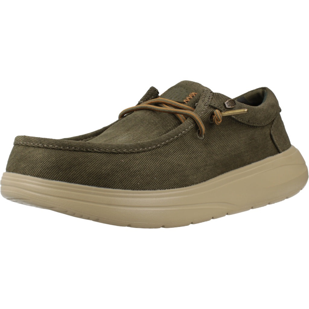 HEY DUDE WALLY COMF WORN TWILL en color VERDE  (1)