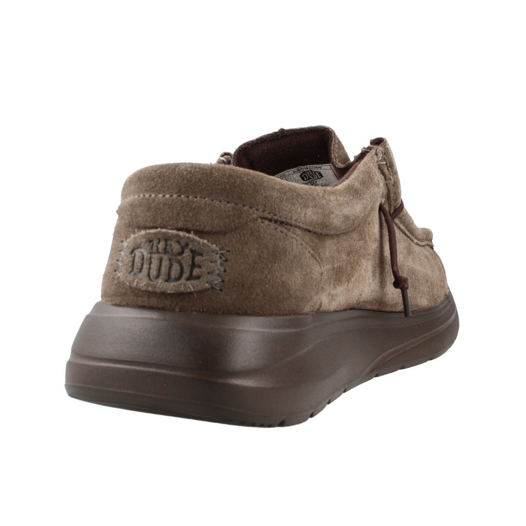 HEY DUDE HD WALLY X SUEDE en color MARRON  (3)