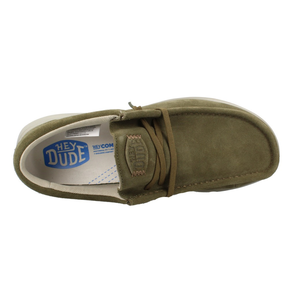 HEY DUDE HD WALLY X SUEDE en color VERDE  (7)
