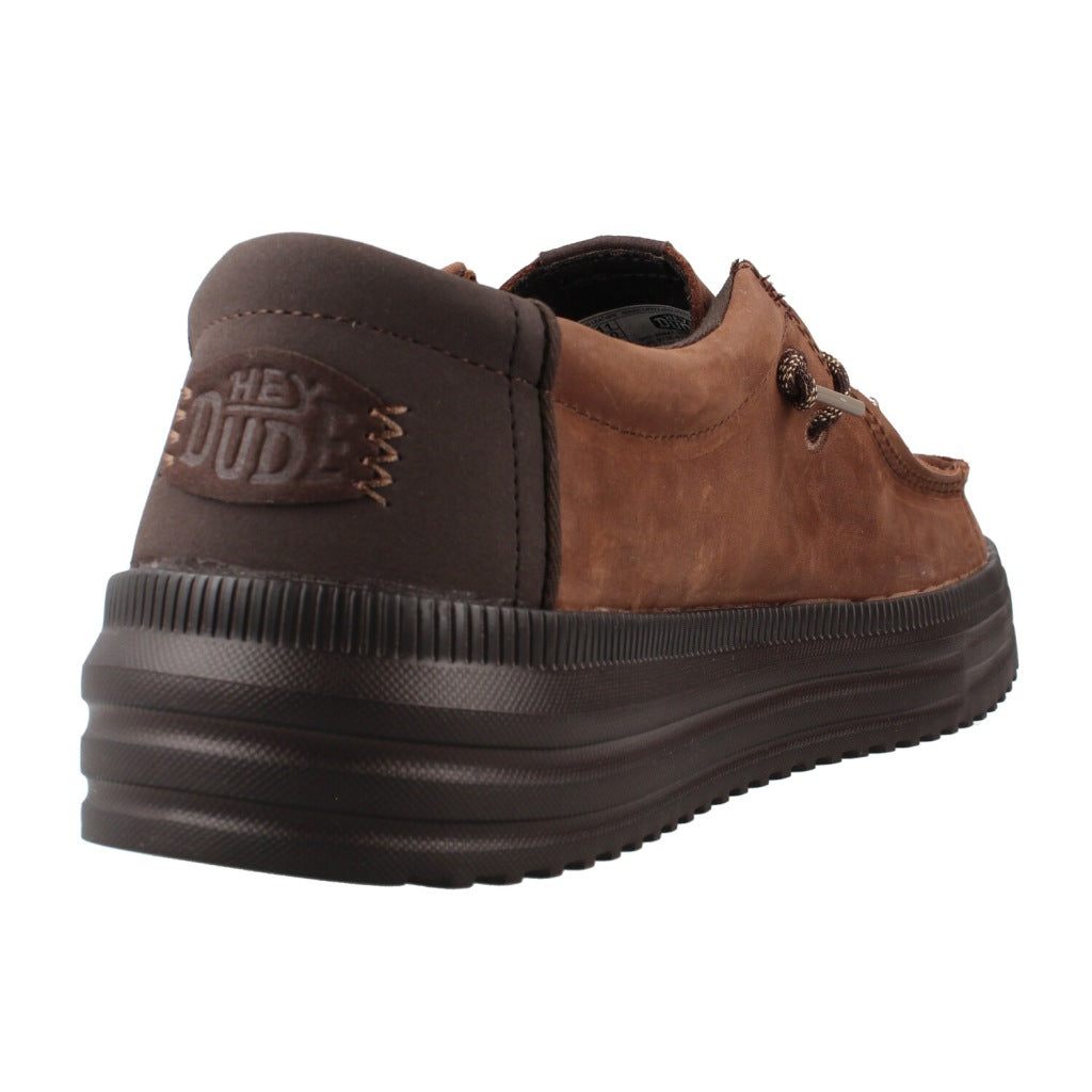 HEY DUDE HD REV TUMBLED LEATHER en color MARRON  (3)