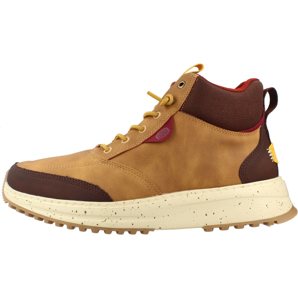 HEY DUDE HD TAHOE CLASSIC en color MARRON CLARO  (2)