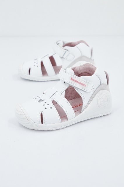 BIOMECANICS   en color BLANCO  (1)